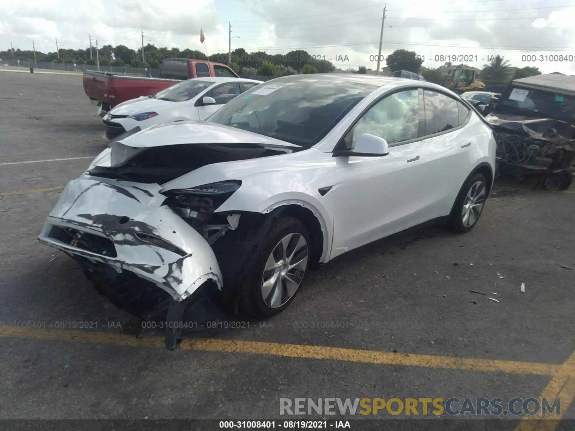 2 Photograph of a damaged car 5YJYGDEEXMF138260 TESLA MODEL Y 2021