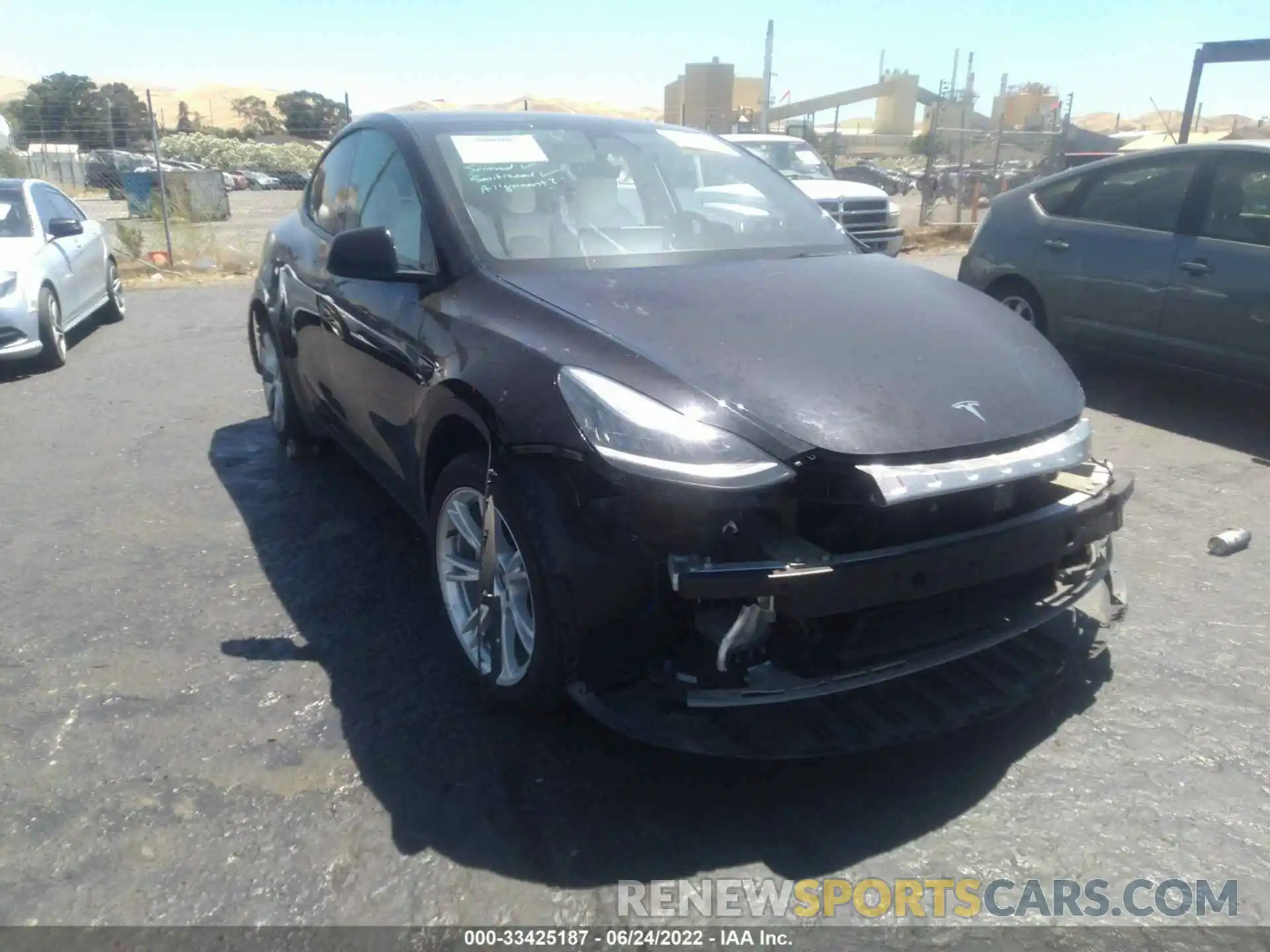 1 Photograph of a damaged car 5YJYGDEEXMF152045 TESLA MODEL Y 2021