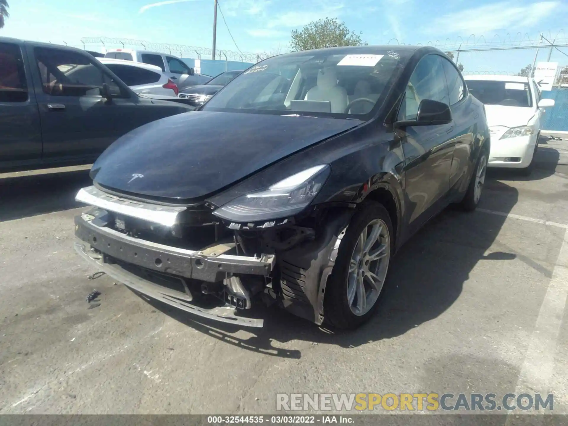 2 Photograph of a damaged car 5YJYGDEEXMF152515 TESLA MODEL Y 2021