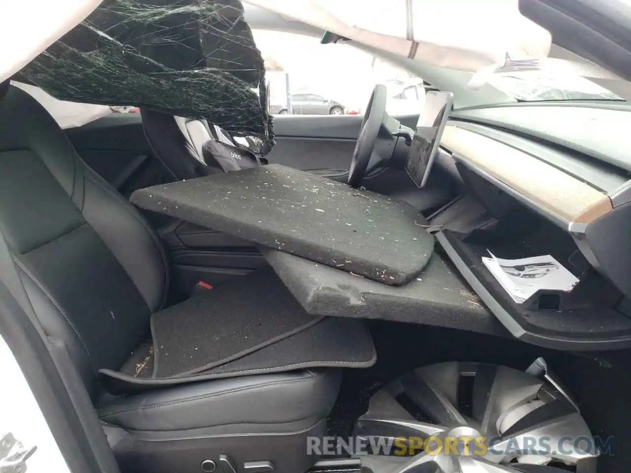 5 Photograph of a damaged car 5YJYGDEEXMF161568 TESLA MODEL Y 2021