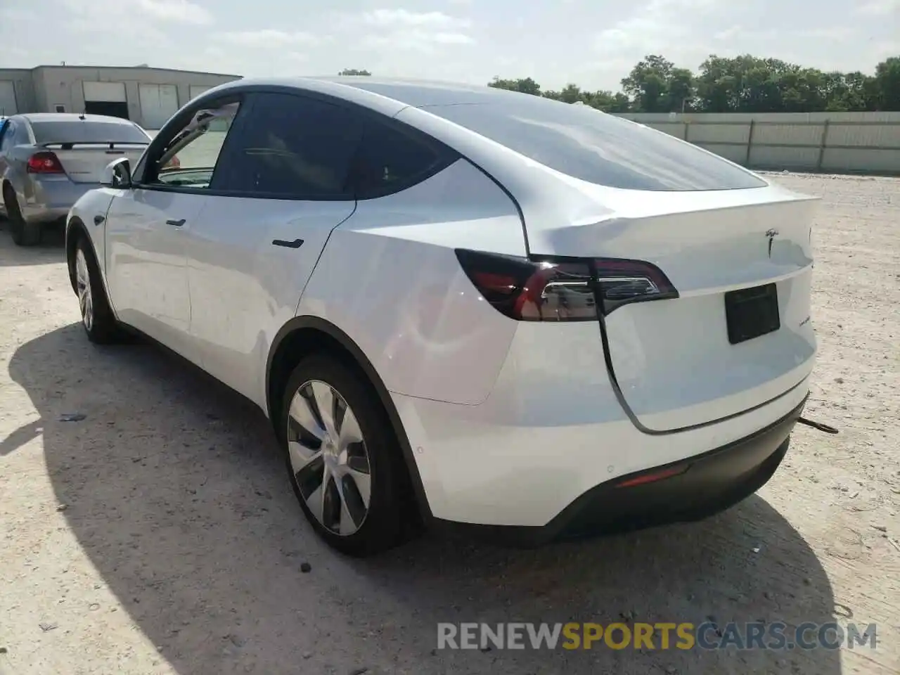 3 Photograph of a damaged car 5YJYGDEEXMF191430 TESLA MODEL Y 2021