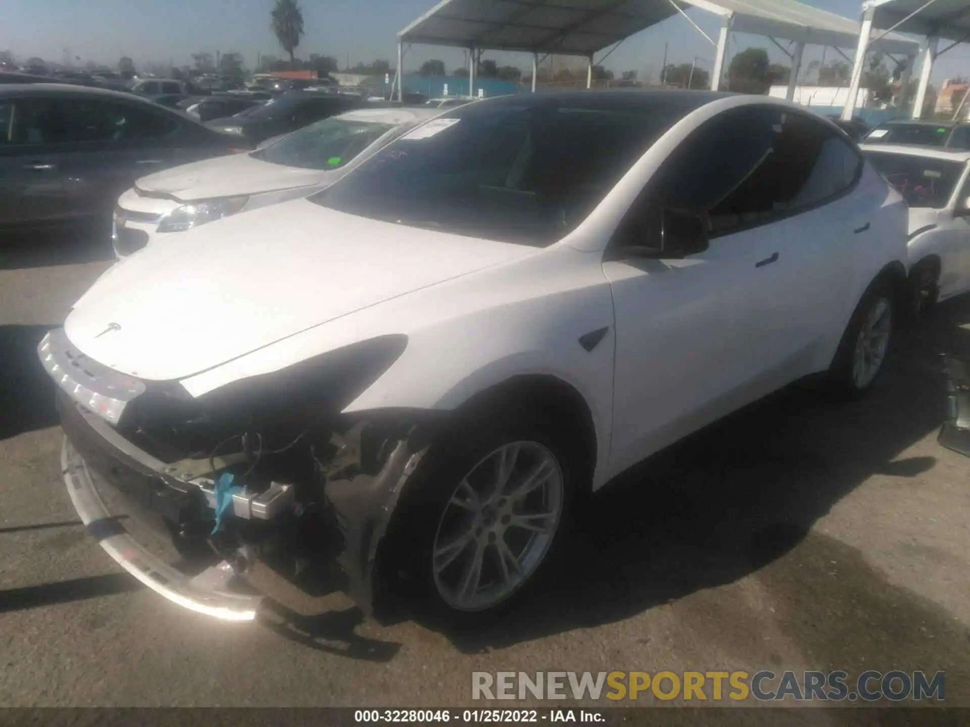 2 Photograph of a damaged car 5YJYGDEEXMF199897 TESLA MODEL Y 2021