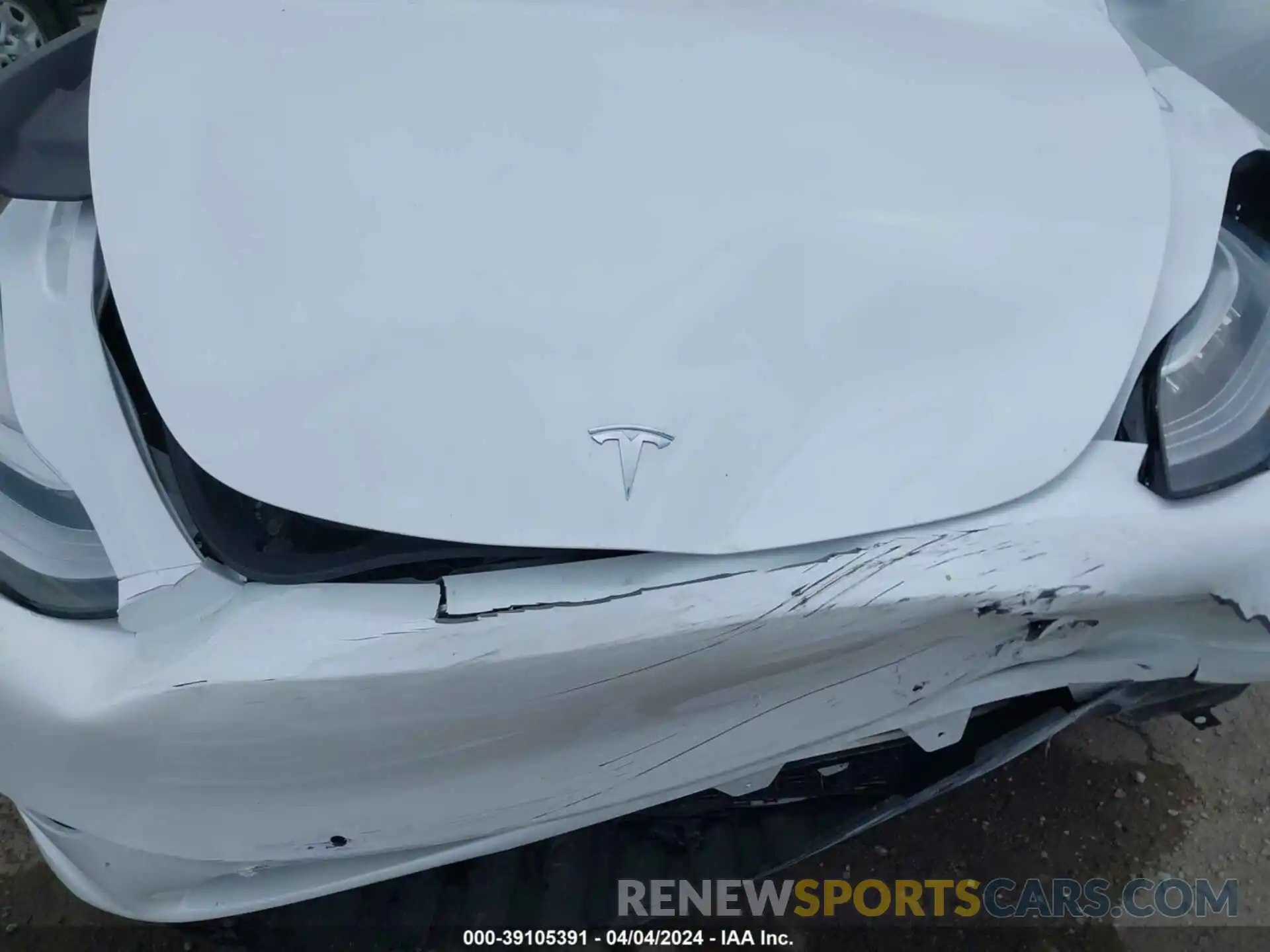 10 Photograph of a damaged car 5YJYGDEEXMF204144 TESLA MODEL Y 2021