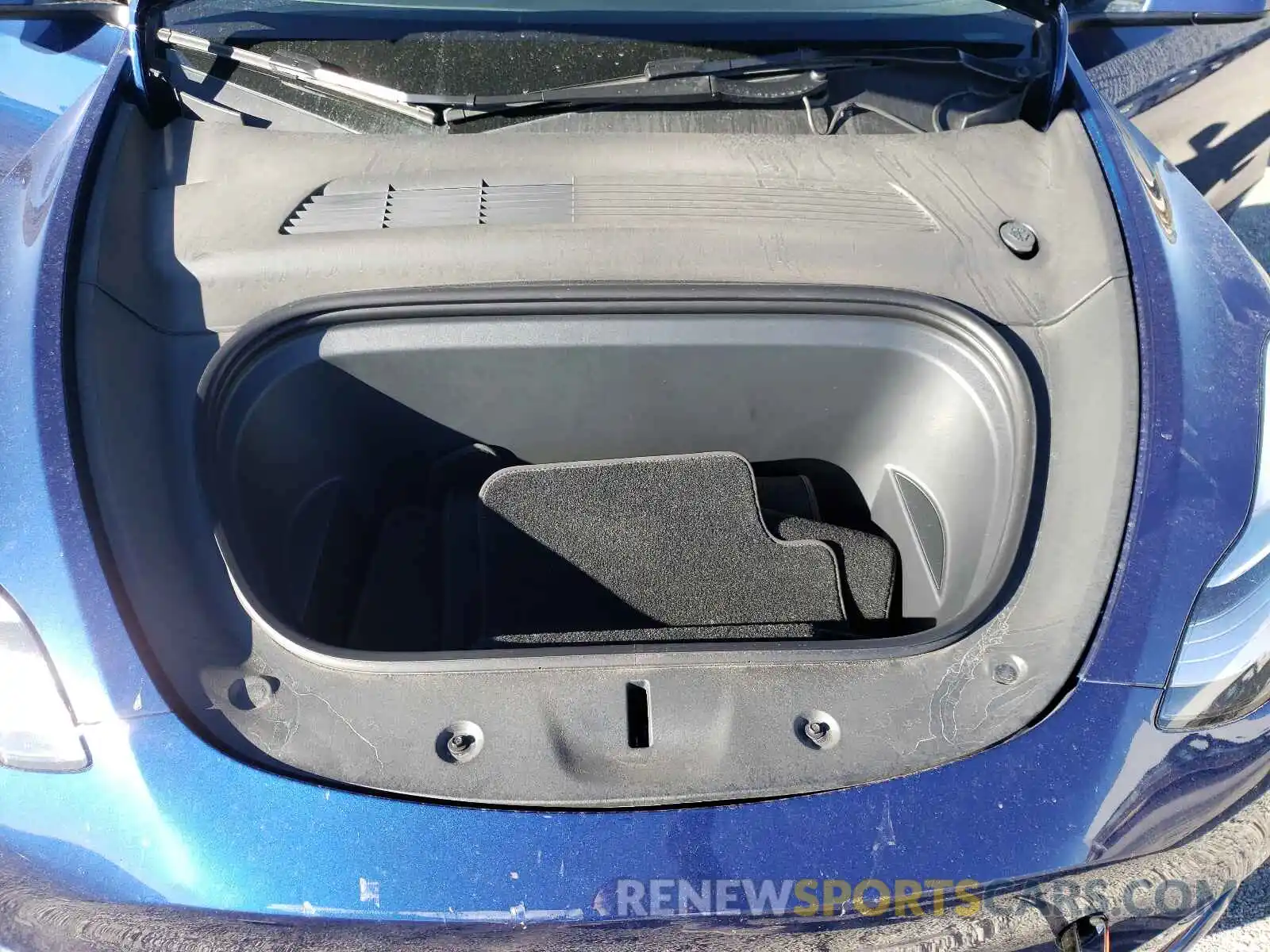 7 Photograph of a damaged car 5YJYGDEEXMF204709 TESLA MODEL Y 2021