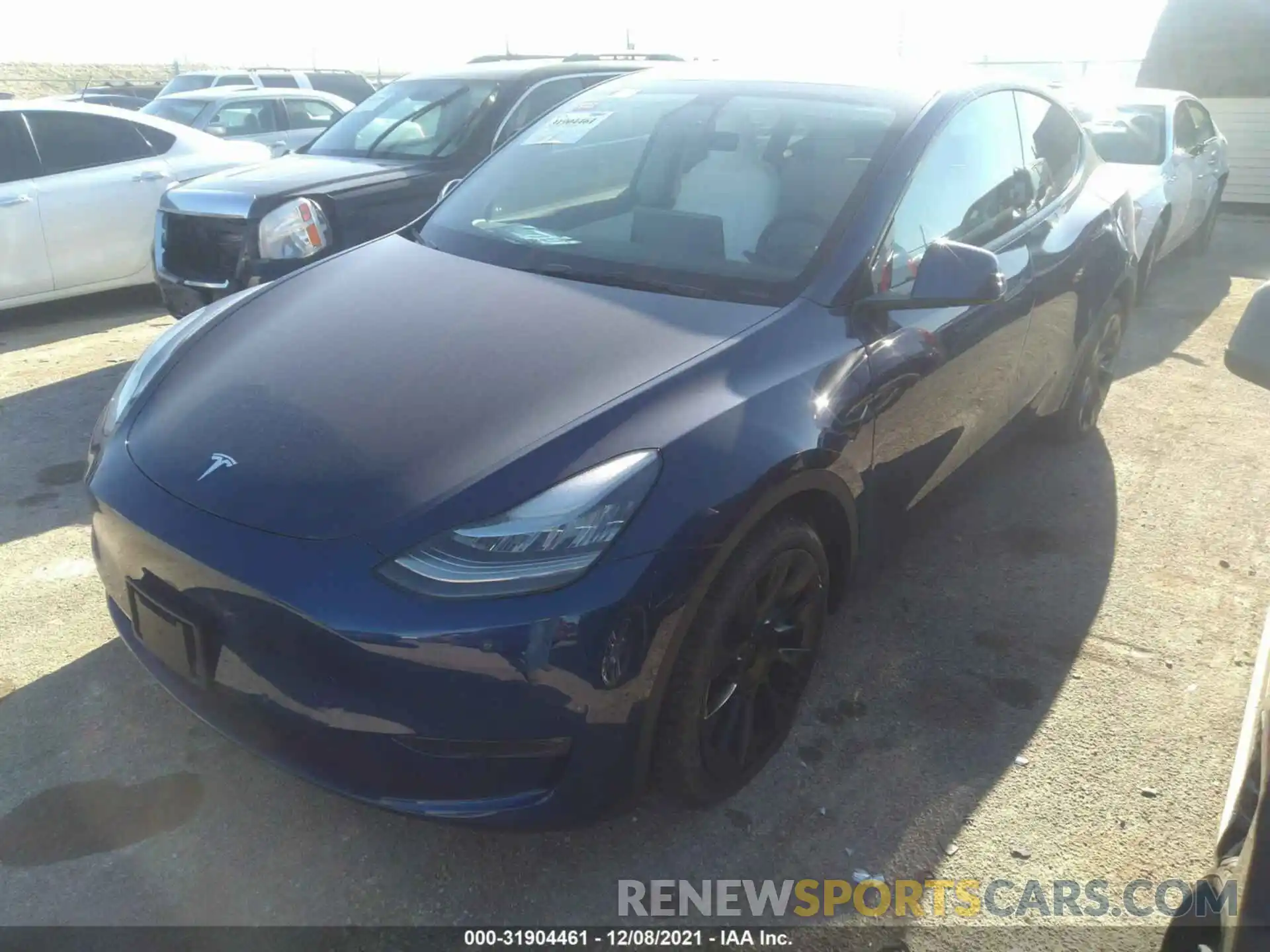 2 Photograph of a damaged car 5YJYGDEEXMF210168 TESLA MODEL Y 2021