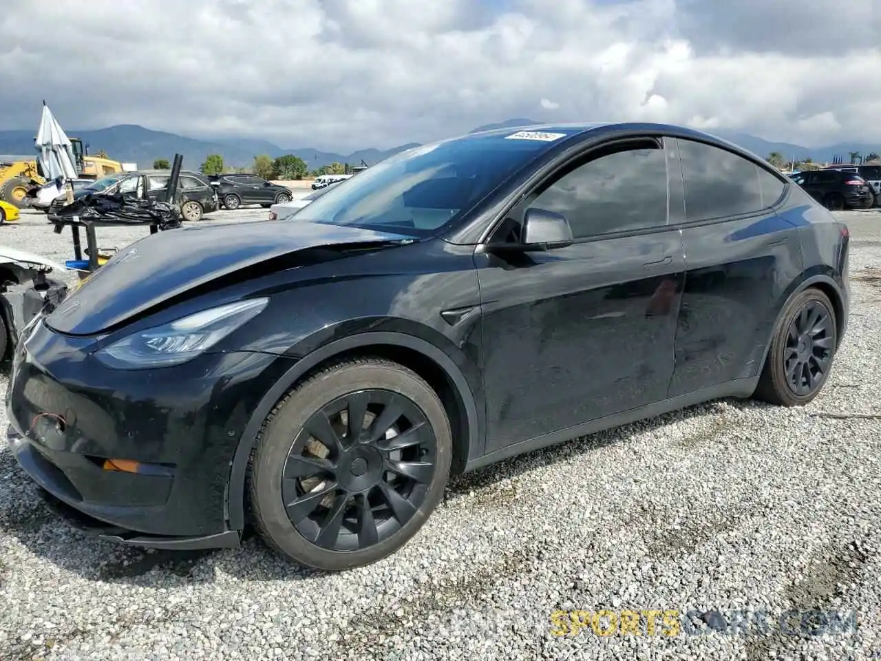 1 Photograph of a damaged car 5YJYGDEEXMF216326 TESLA MODEL Y 2021