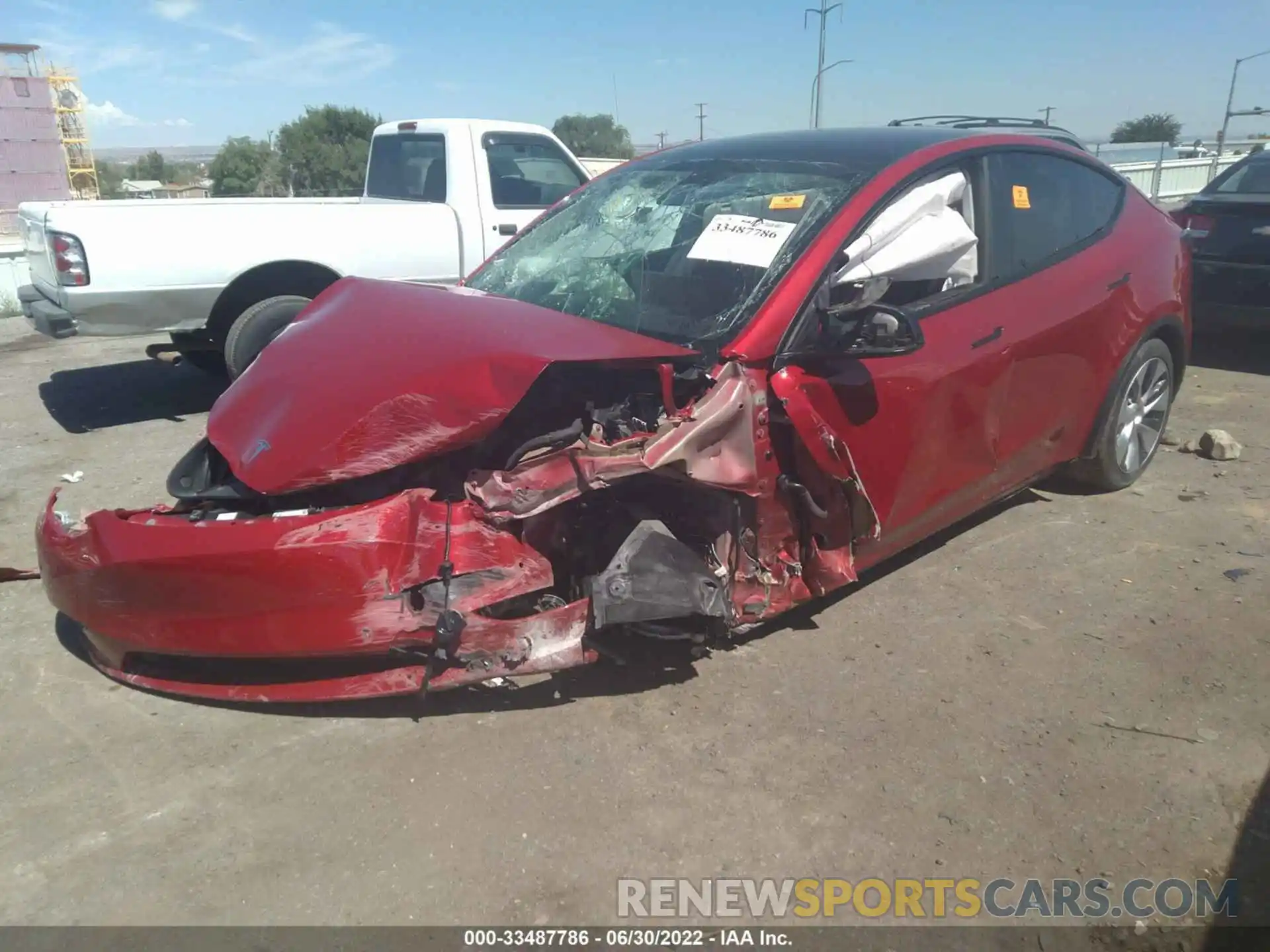 2 Photograph of a damaged car 5YJYGDEEXMF233840 TESLA MODEL Y 2021