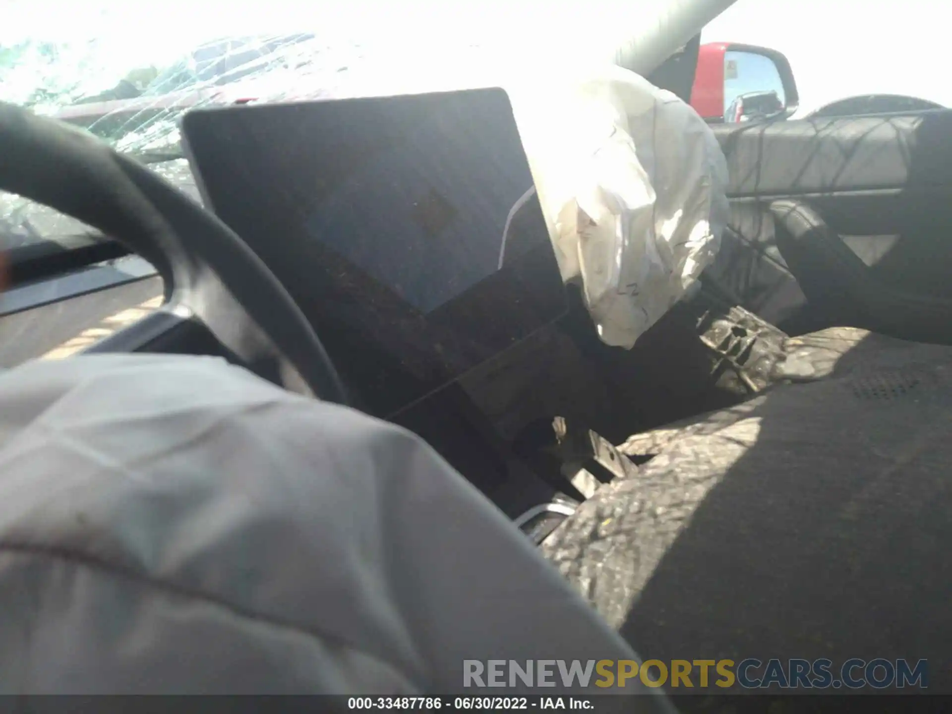 7 Photograph of a damaged car 5YJYGDEEXMF233840 TESLA MODEL Y 2021