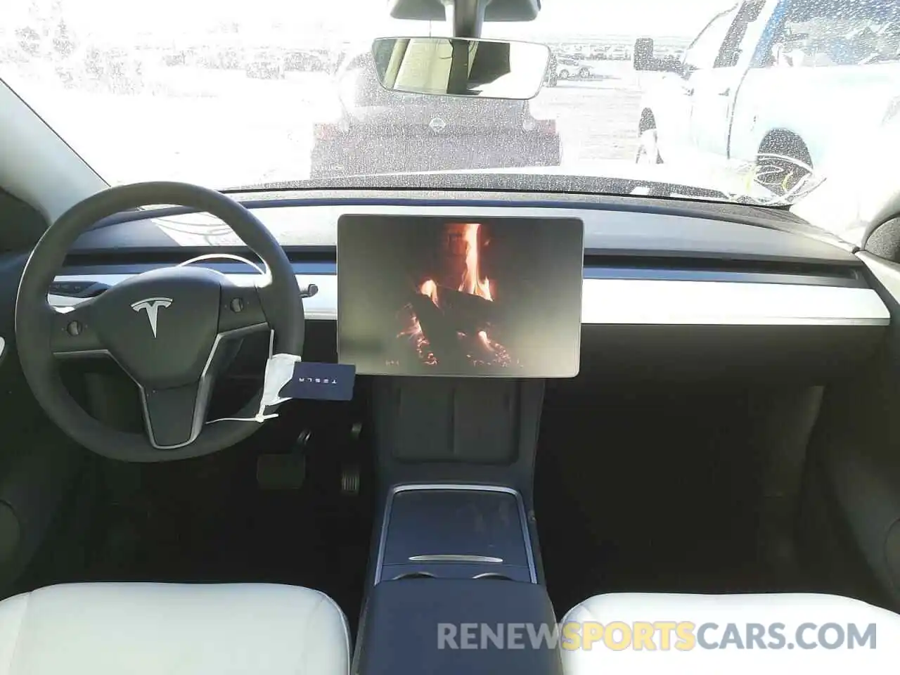 9 Photograph of a damaged car 5YJYGDEEXMF246247 TESLA MODEL Y 2021