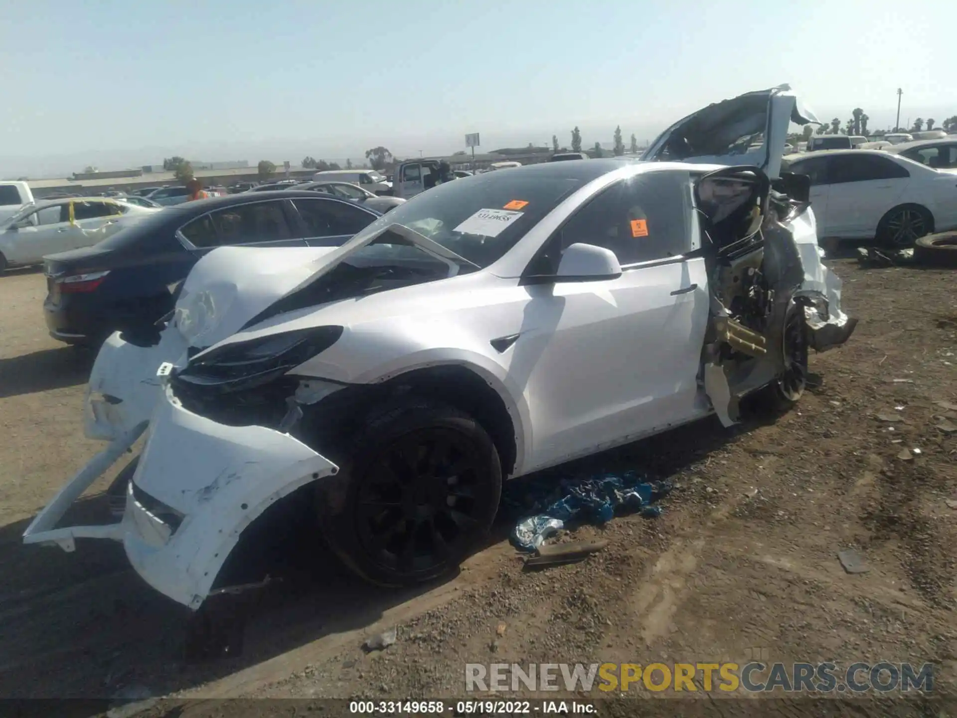 2 Photograph of a damaged car 5YJYGDEEXMF301893 TESLA MODEL Y 2021