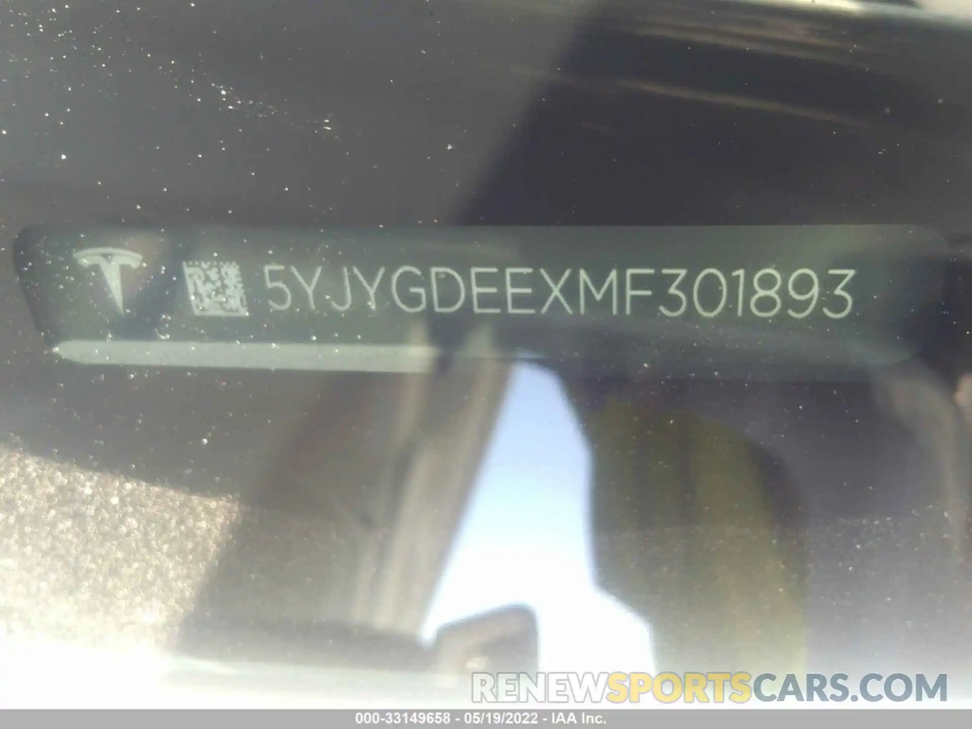 9 Photograph of a damaged car 5YJYGDEEXMF301893 TESLA MODEL Y 2021