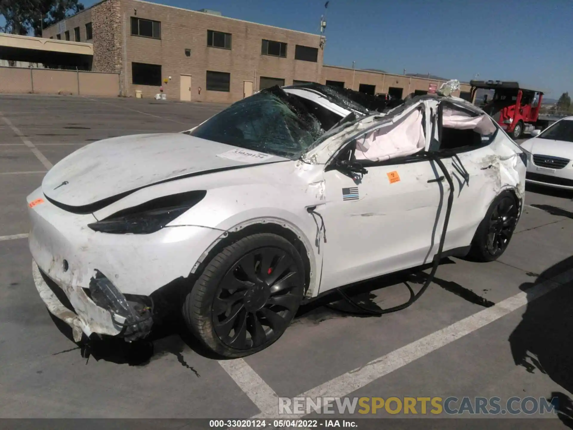 2 Photograph of a damaged car 5YJYGDEF0MF197116 TESLA MODEL Y 2021