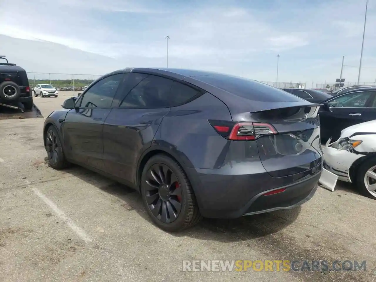 3 Фотография поврежденного автомобиля 5YJYGDEF0MF252583 TESLA MODEL Y 2021