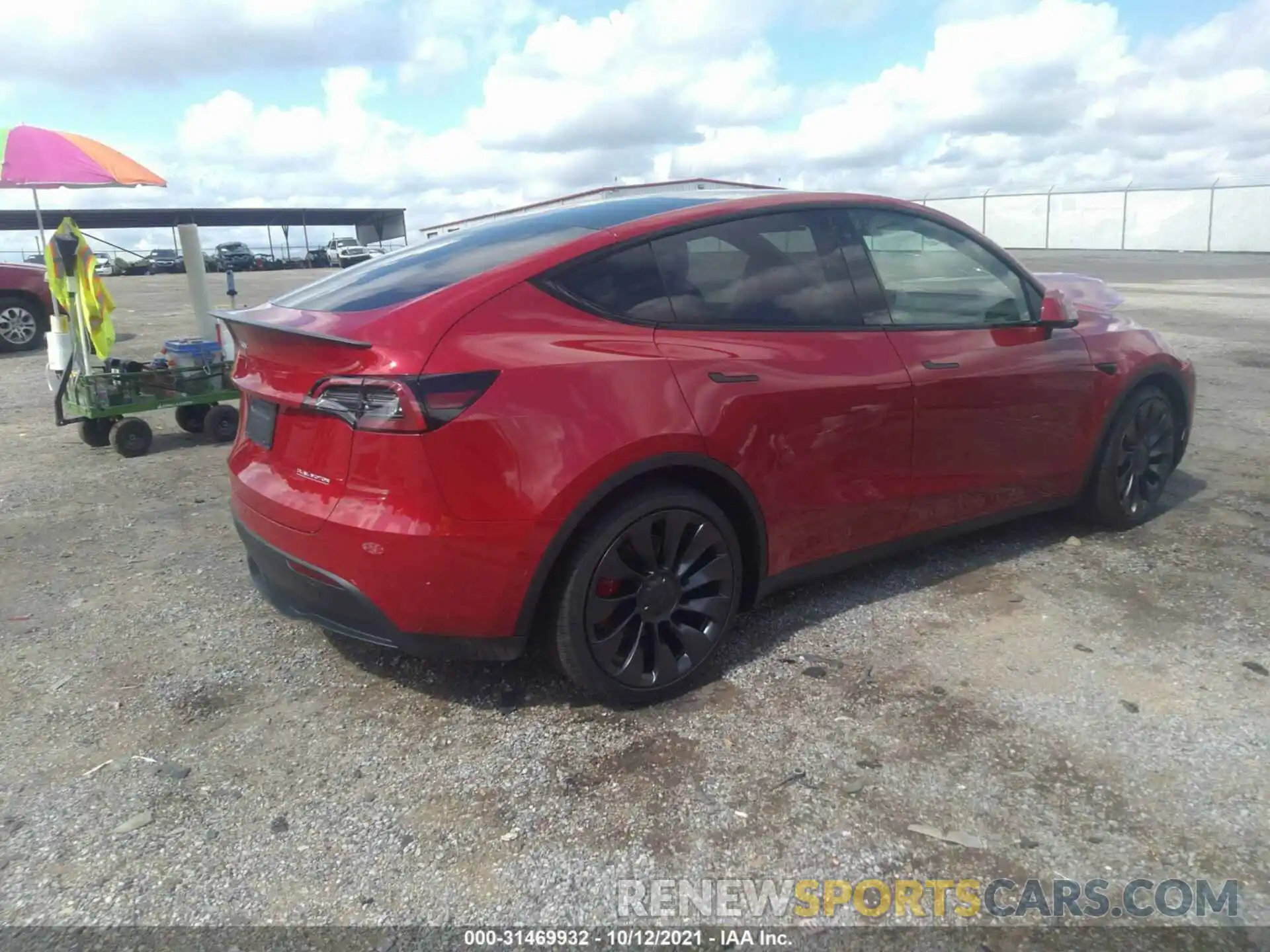 4 Фотография поврежденного автомобиля 5YJYGDEF0MF257251 TESLA MODEL Y 2021