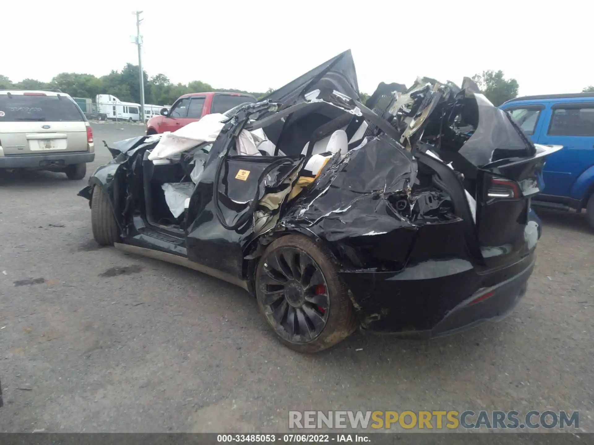 3 Photograph of a damaged car 5YJYGDEF0MF263440 TESLA MODEL Y 2021