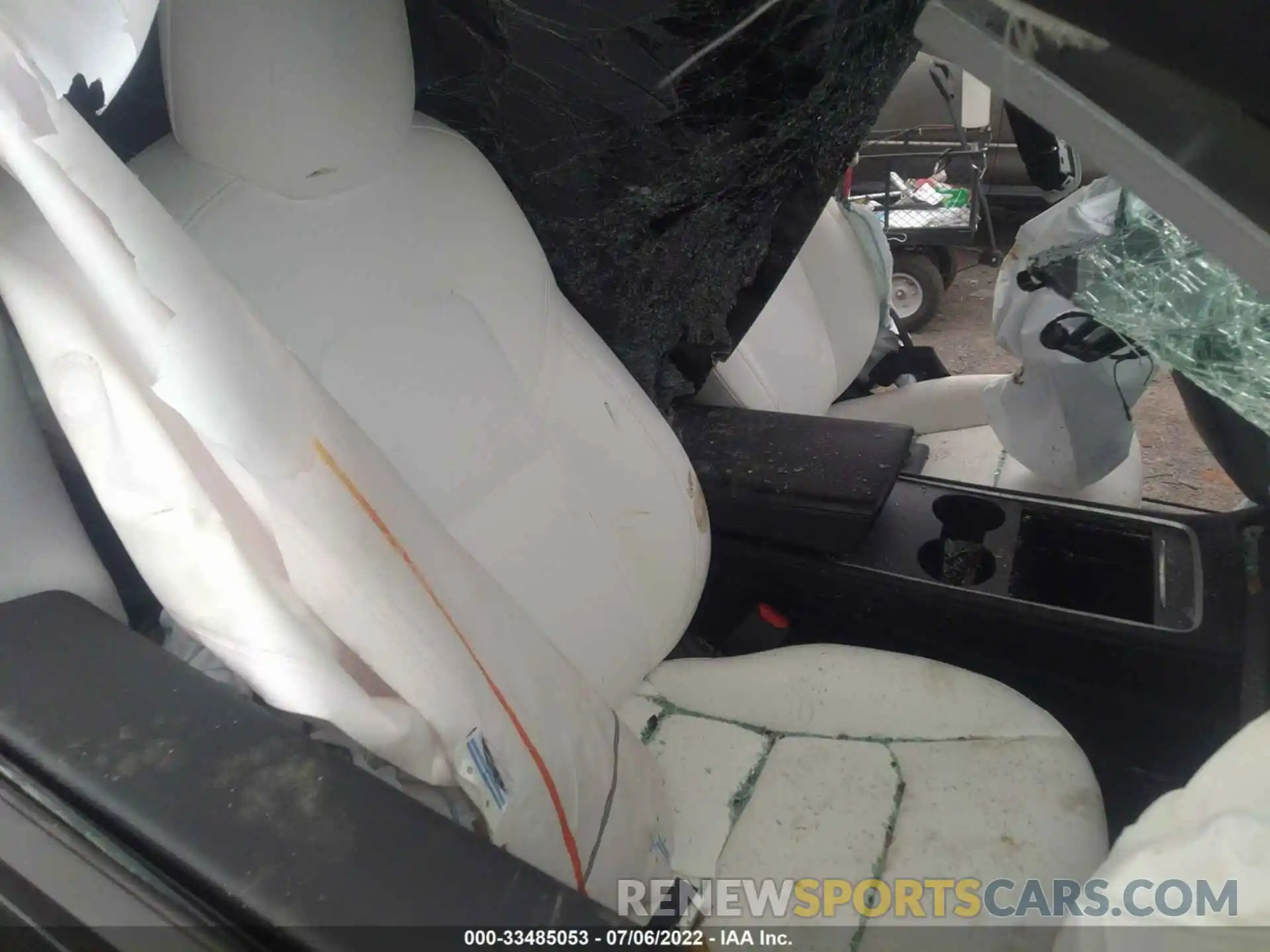 5 Photograph of a damaged car 5YJYGDEF0MF263440 TESLA MODEL Y 2021