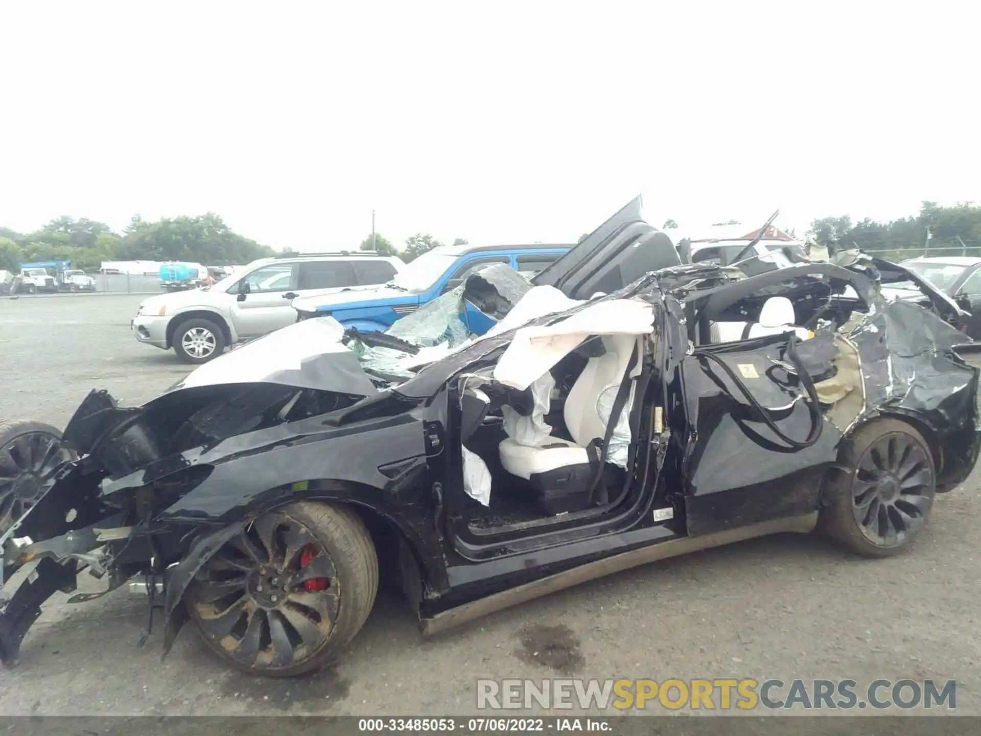 6 Photograph of a damaged car 5YJYGDEF0MF263440 TESLA MODEL Y 2021