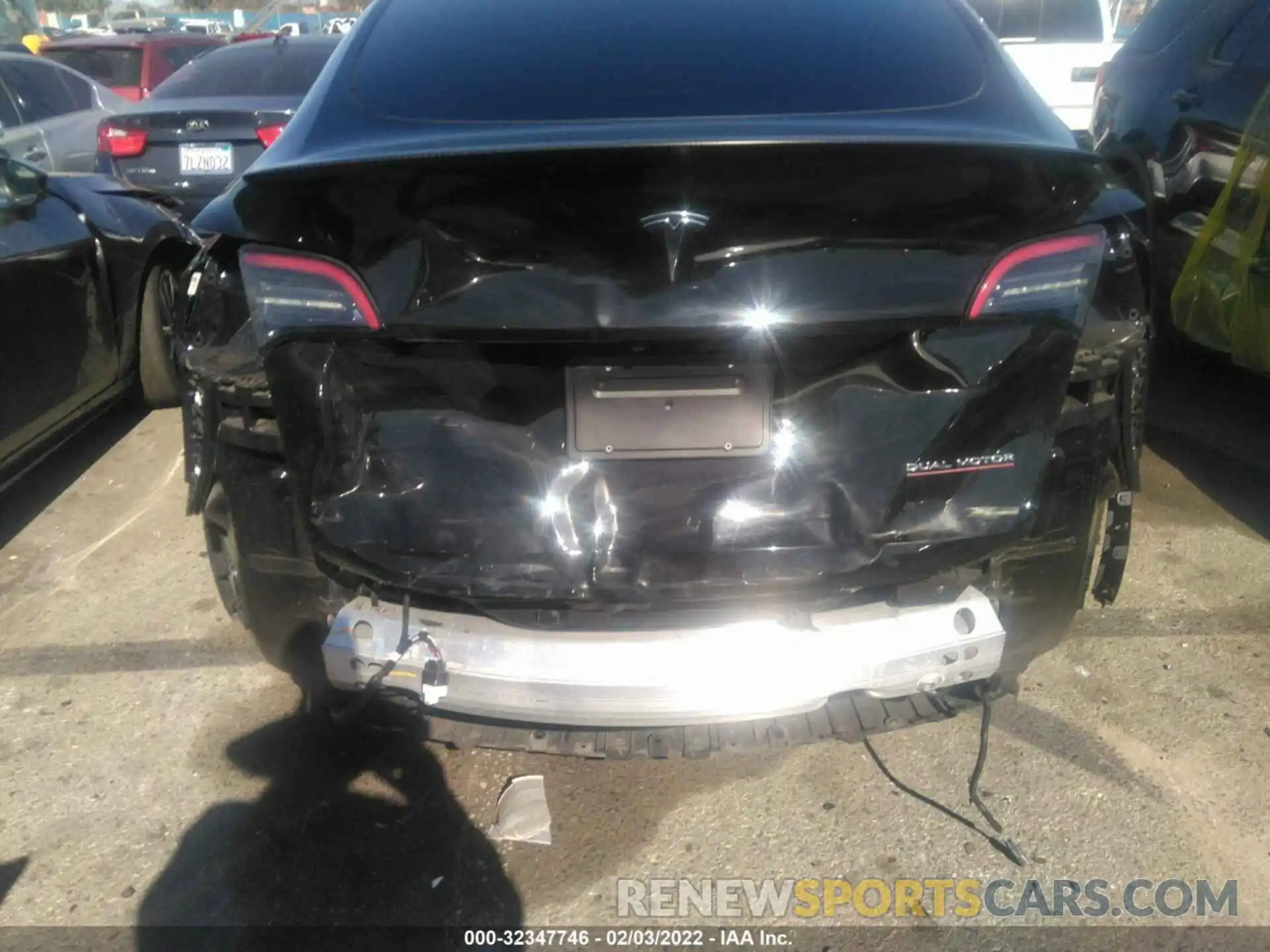 6 Photograph of a damaged car 5YJYGDEF0MF264104 TESLA MODEL Y 2021