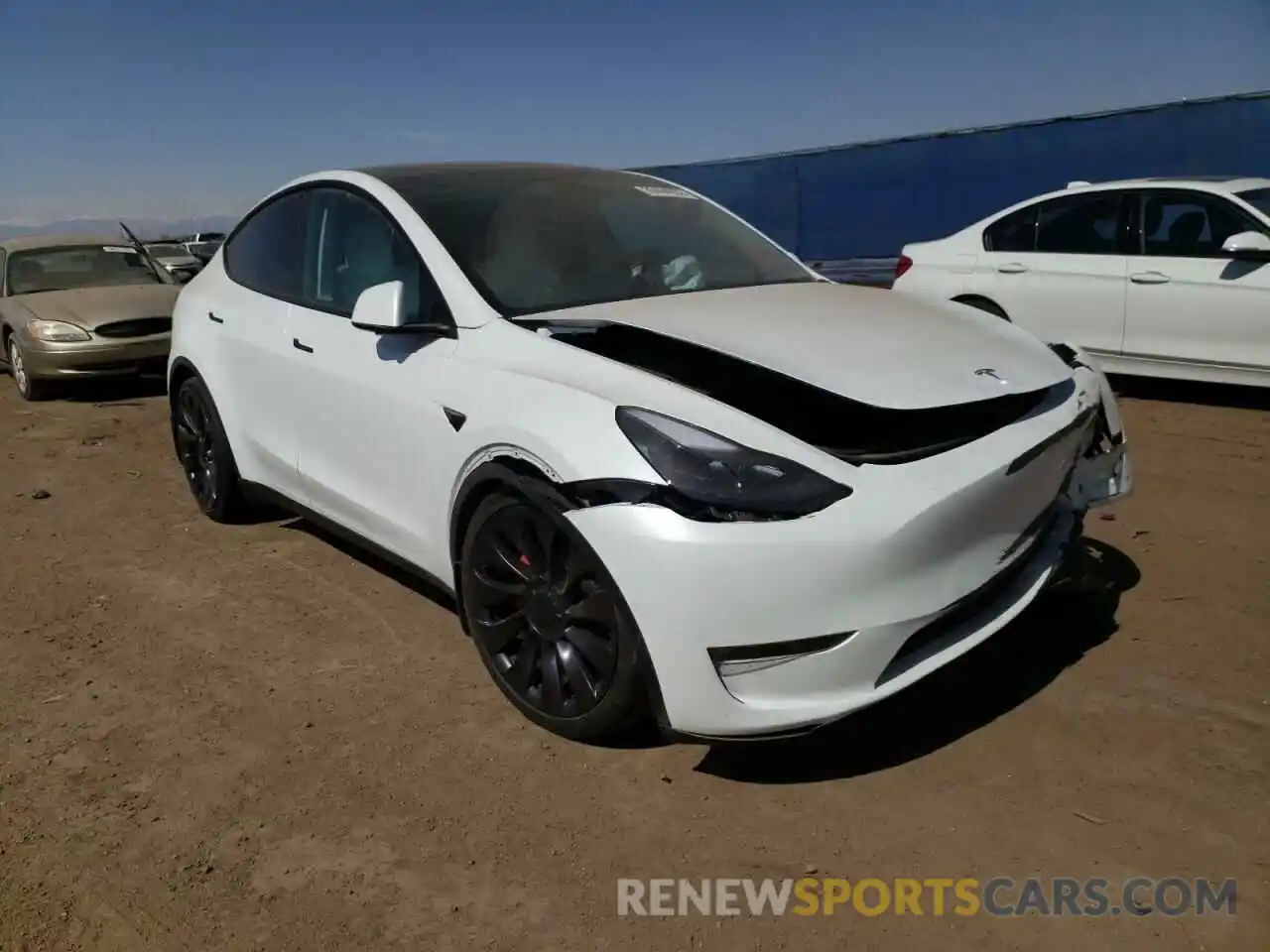 1 Photograph of a damaged car 5YJYGDEF0MF266872 TESLA MODEL Y 2021