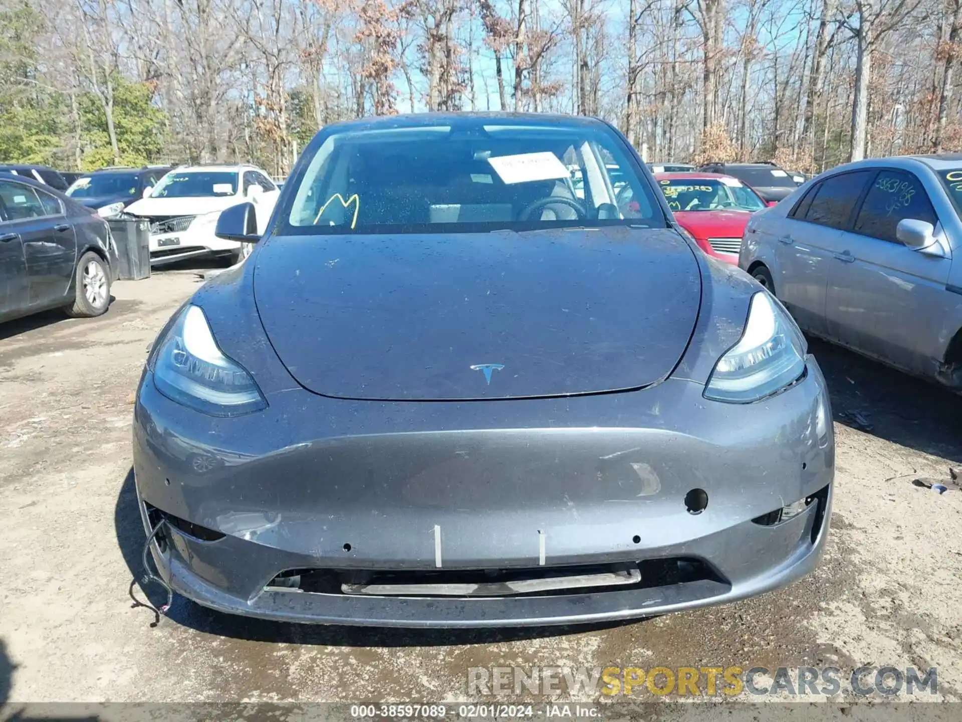 13 Photograph of a damaged car 5YJYGDEF1MF075588 TESLA MODEL Y 2021