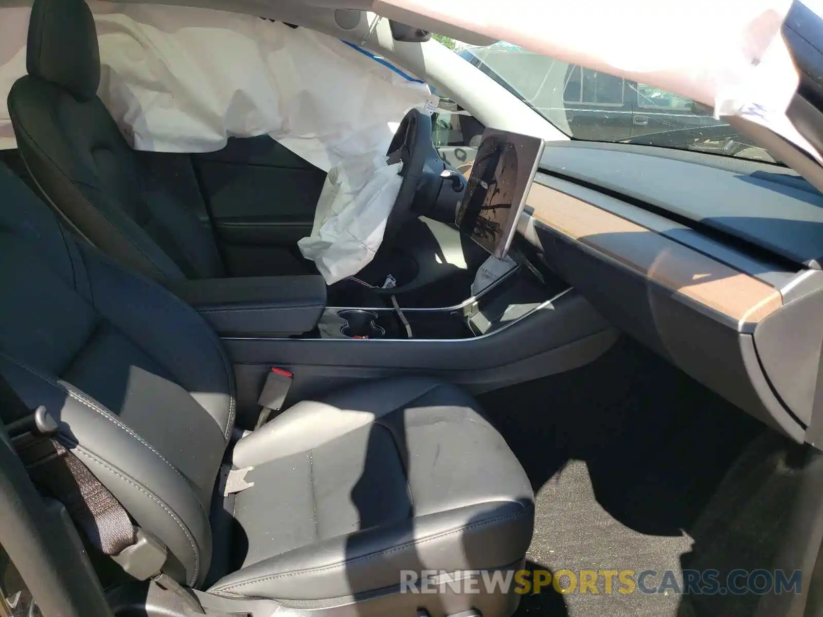 5 Photograph of a damaged car 5YJYGDEF1MF081813 TESLA MODEL Y 2021