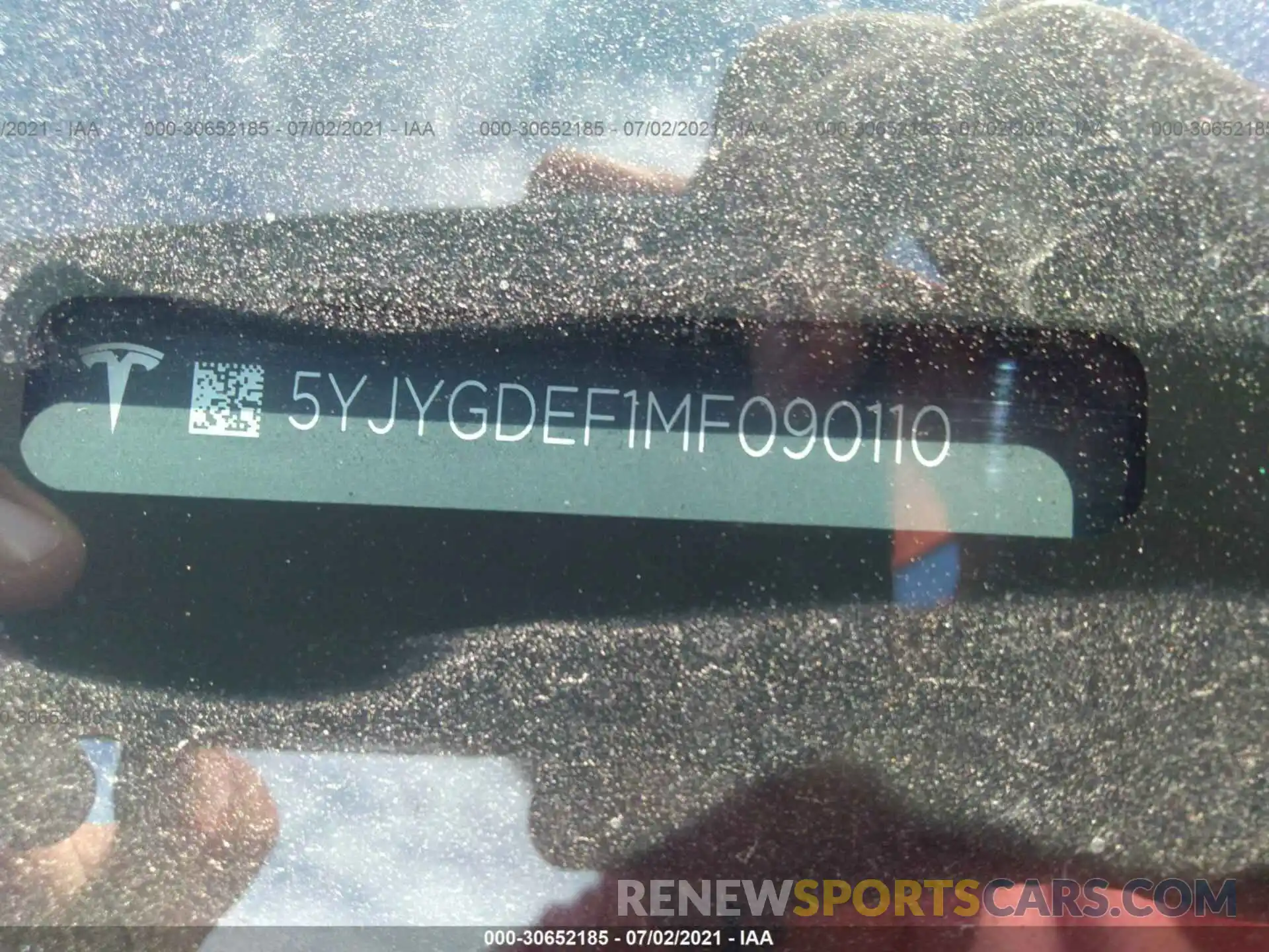 9 Photograph of a damaged car 5YJYGDEF1MF090110 TESLA MODEL Y 2021