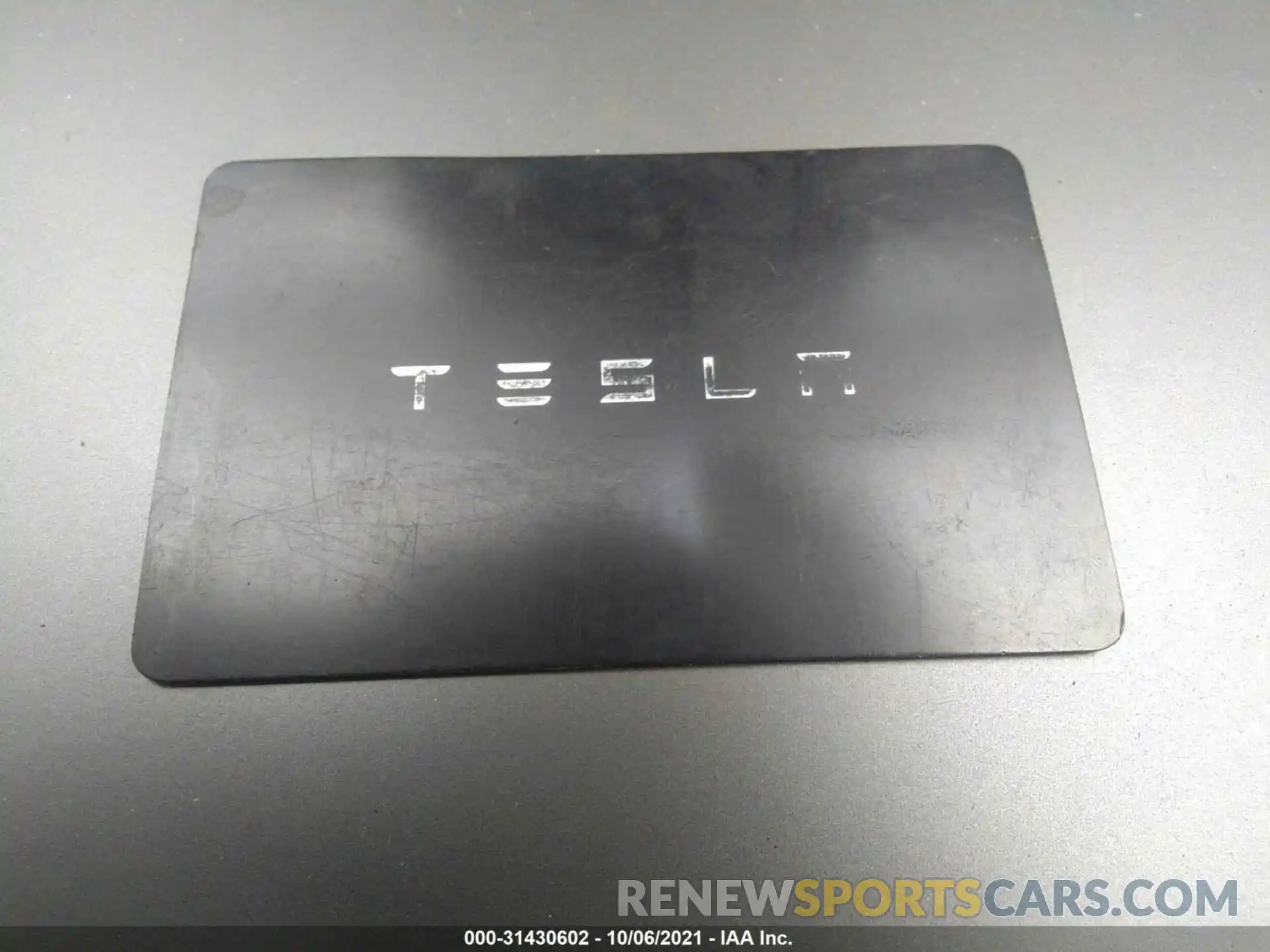 11 Photograph of a damaged car 5YJYGDEF1MF157885 TESLA MODEL Y 2021