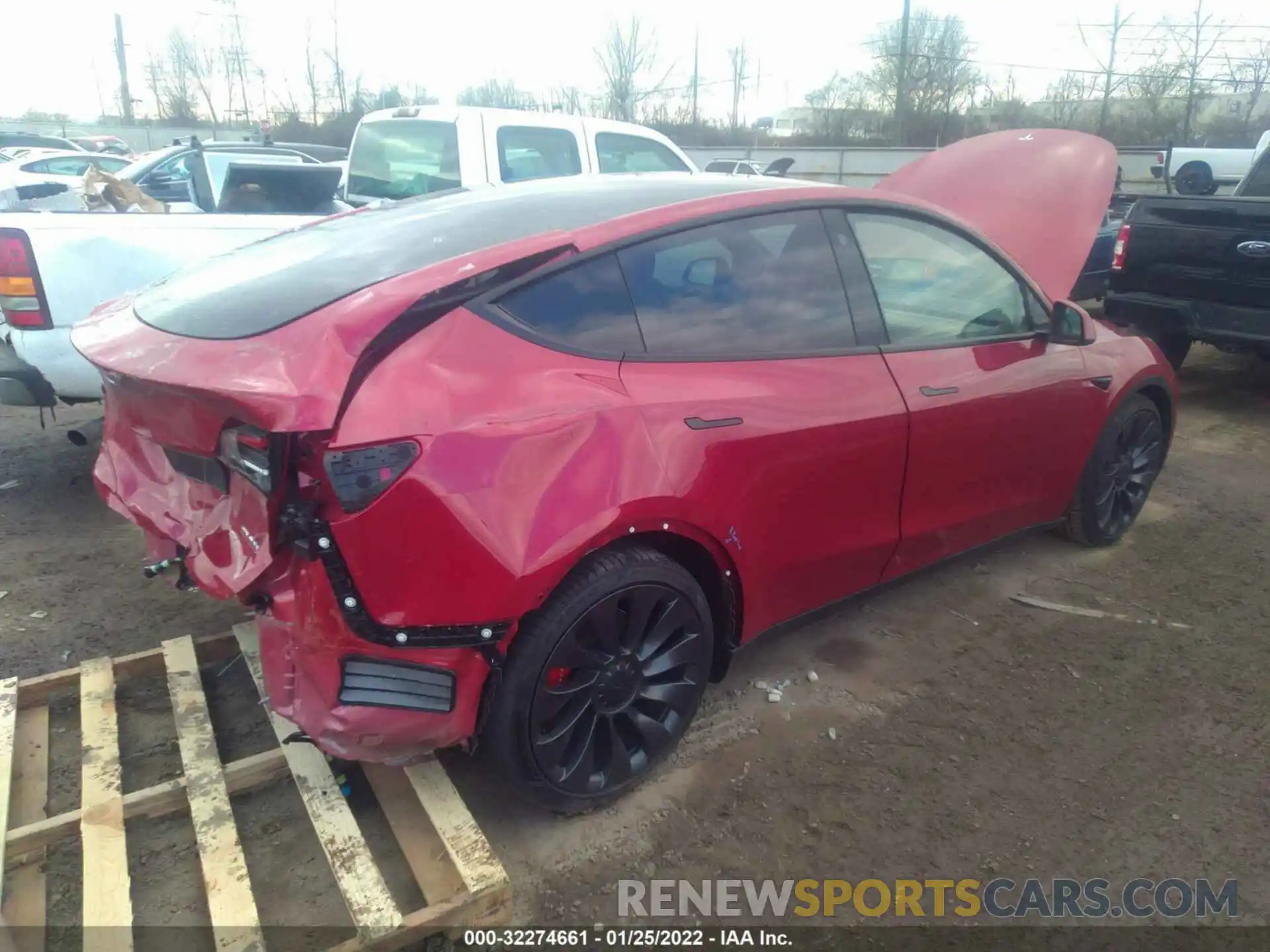 4 Photograph of a damaged car 5YJYGDEF1MF197528 TESLA MODEL Y 2021