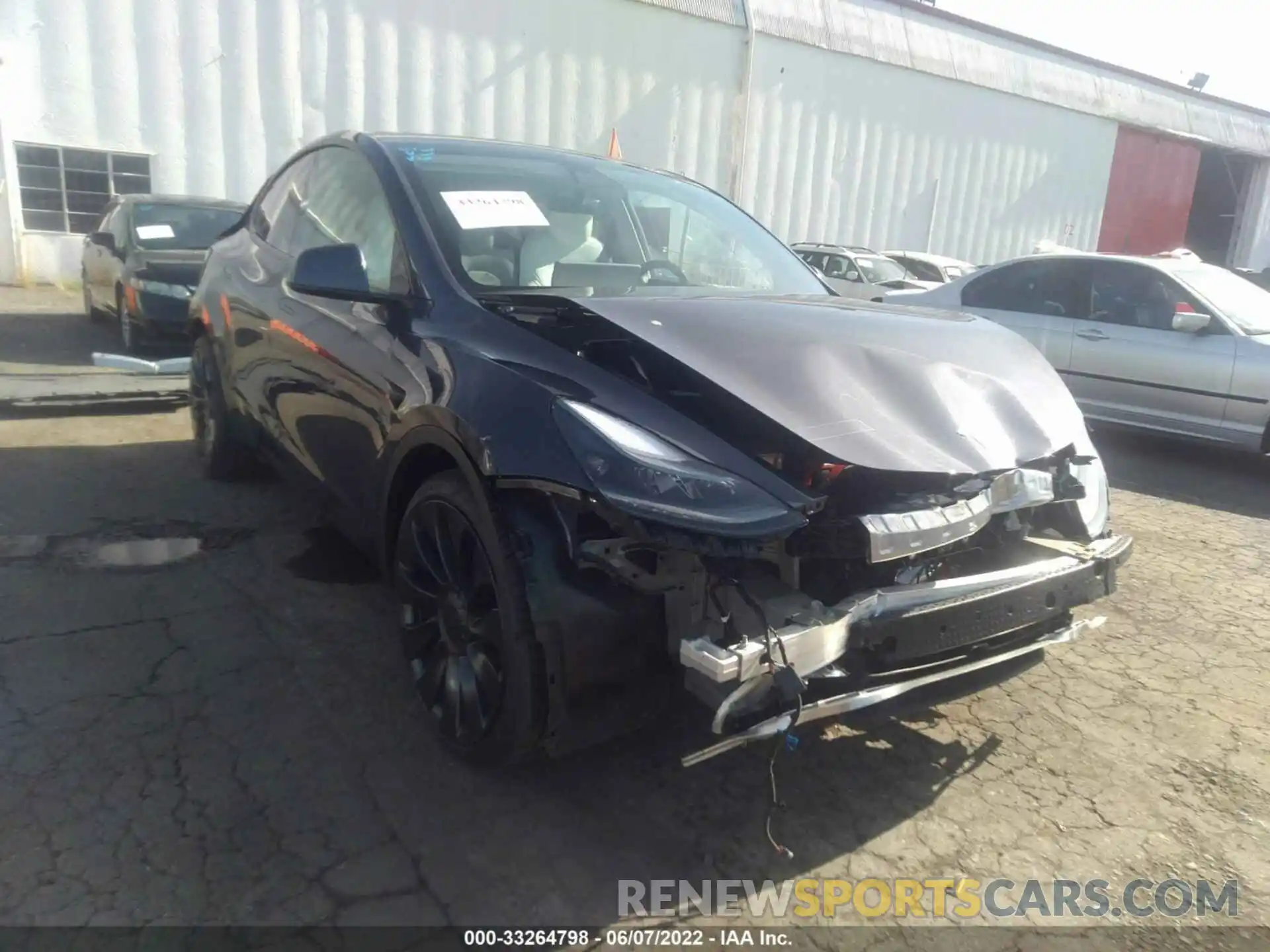 1 Photograph of a damaged car 5YJYGDEF1MF268615 TESLA MODEL Y 2021