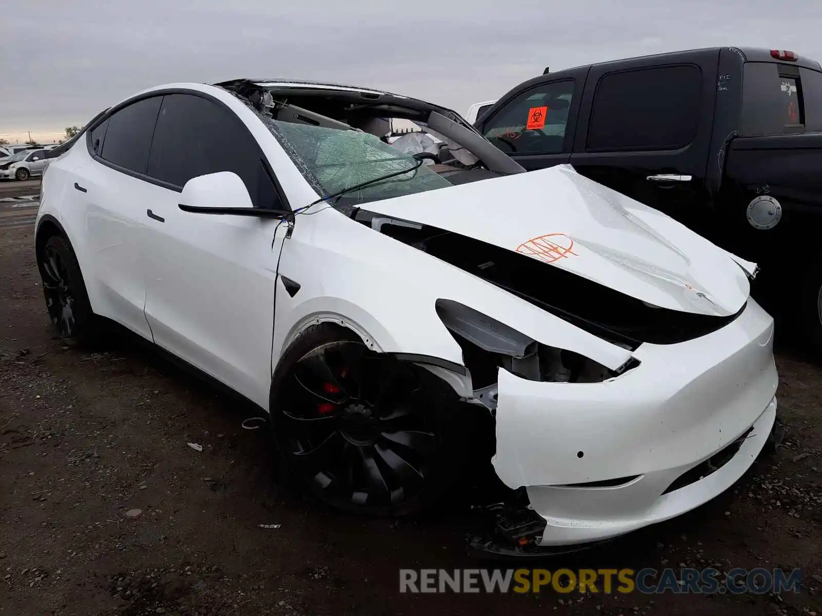 1 Photograph of a damaged car 5YJYGDEF1MF268890 TESLA MODEL Y 2021