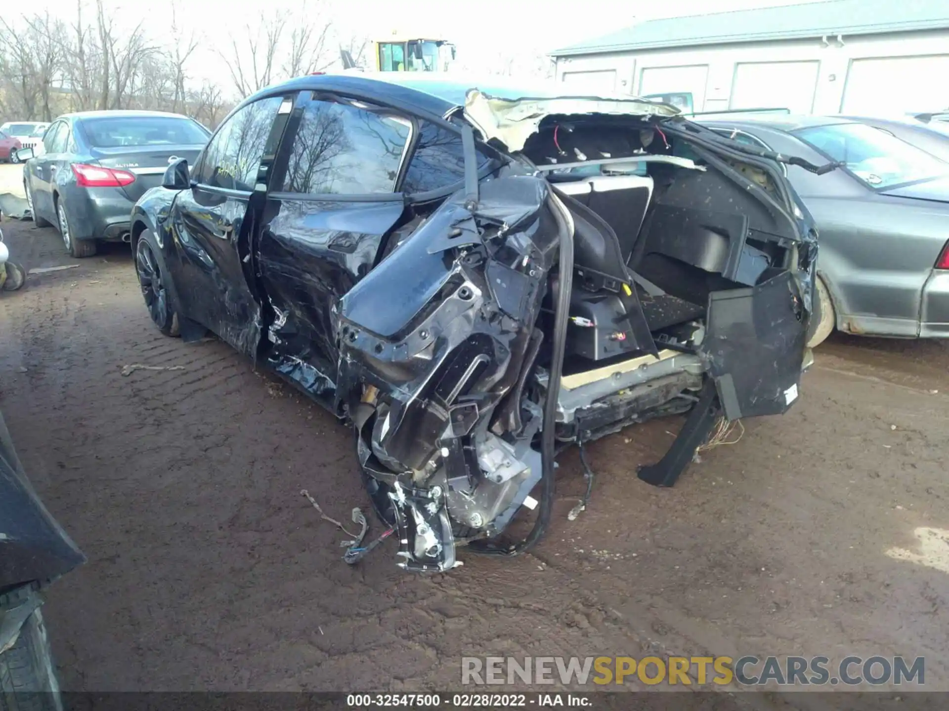 3 Photograph of a damaged car 5YJYGDEF1MF271708 TESLA MODEL Y 2021