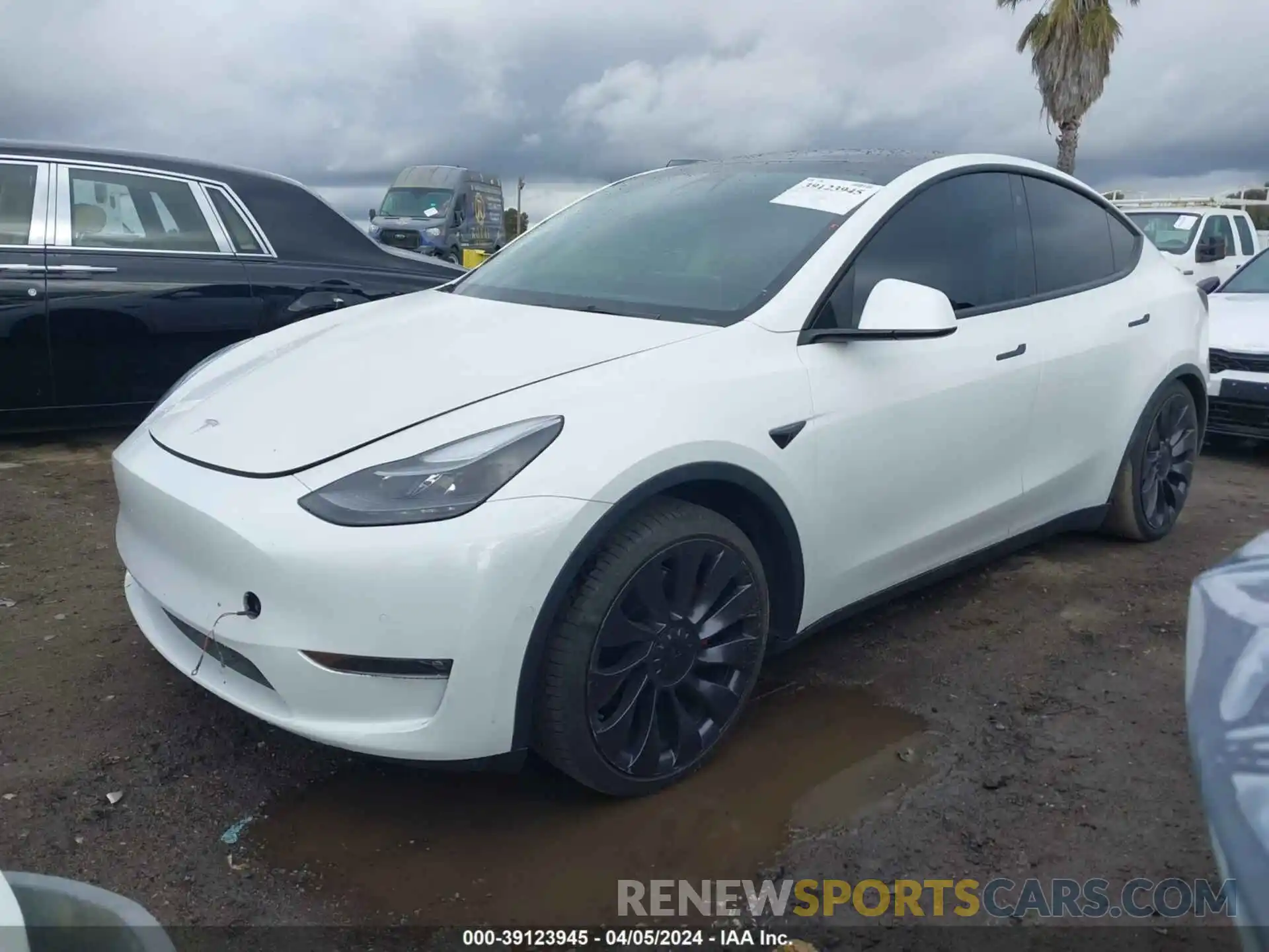 2 Photograph of a damaged car 5YJYGDEF1MF277895 TESLA MODEL Y 2021