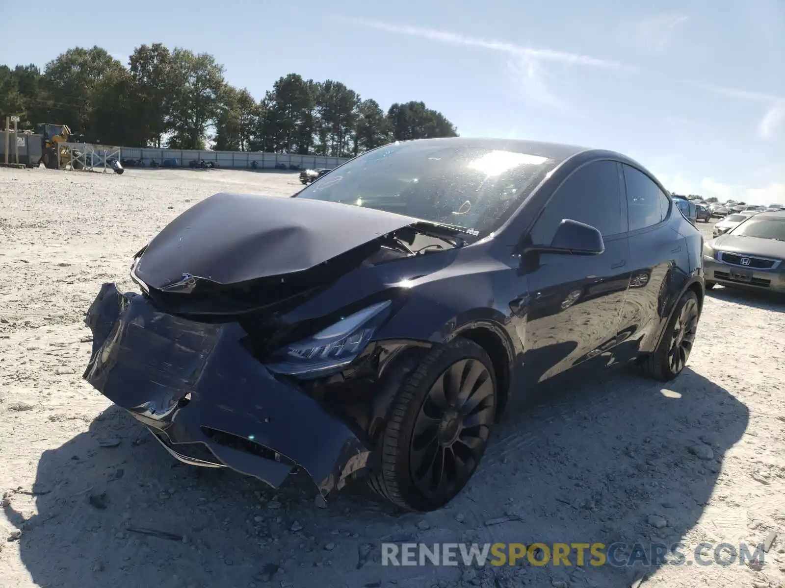 2 Photograph of a damaged car 5YJYGDEF2MF081447 TESLA MODEL Y 2021