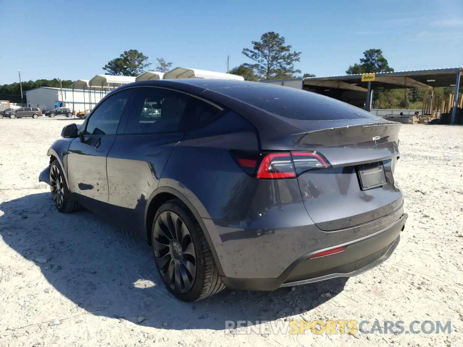 3 Photograph of a damaged car 5YJYGDEF2MF081447 TESLA MODEL Y 2021