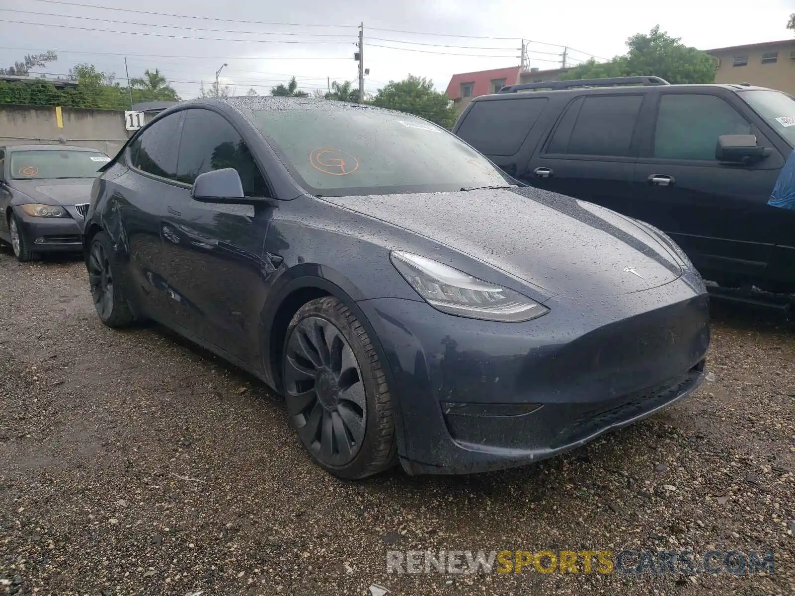 1 Фотография поврежденного автомобиля 5YJYGDEF2MF081450 TESLA MODEL Y 2021