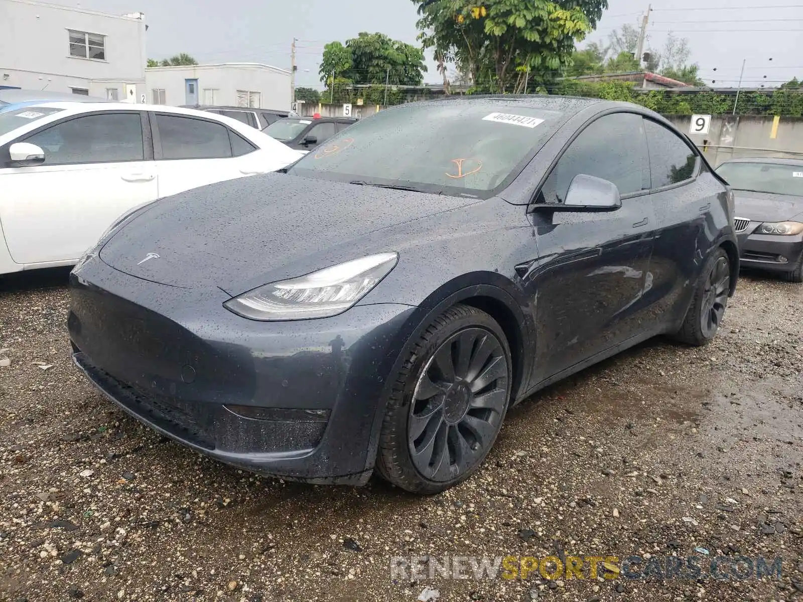 2 Фотография поврежденного автомобиля 5YJYGDEF2MF081450 TESLA MODEL Y 2021