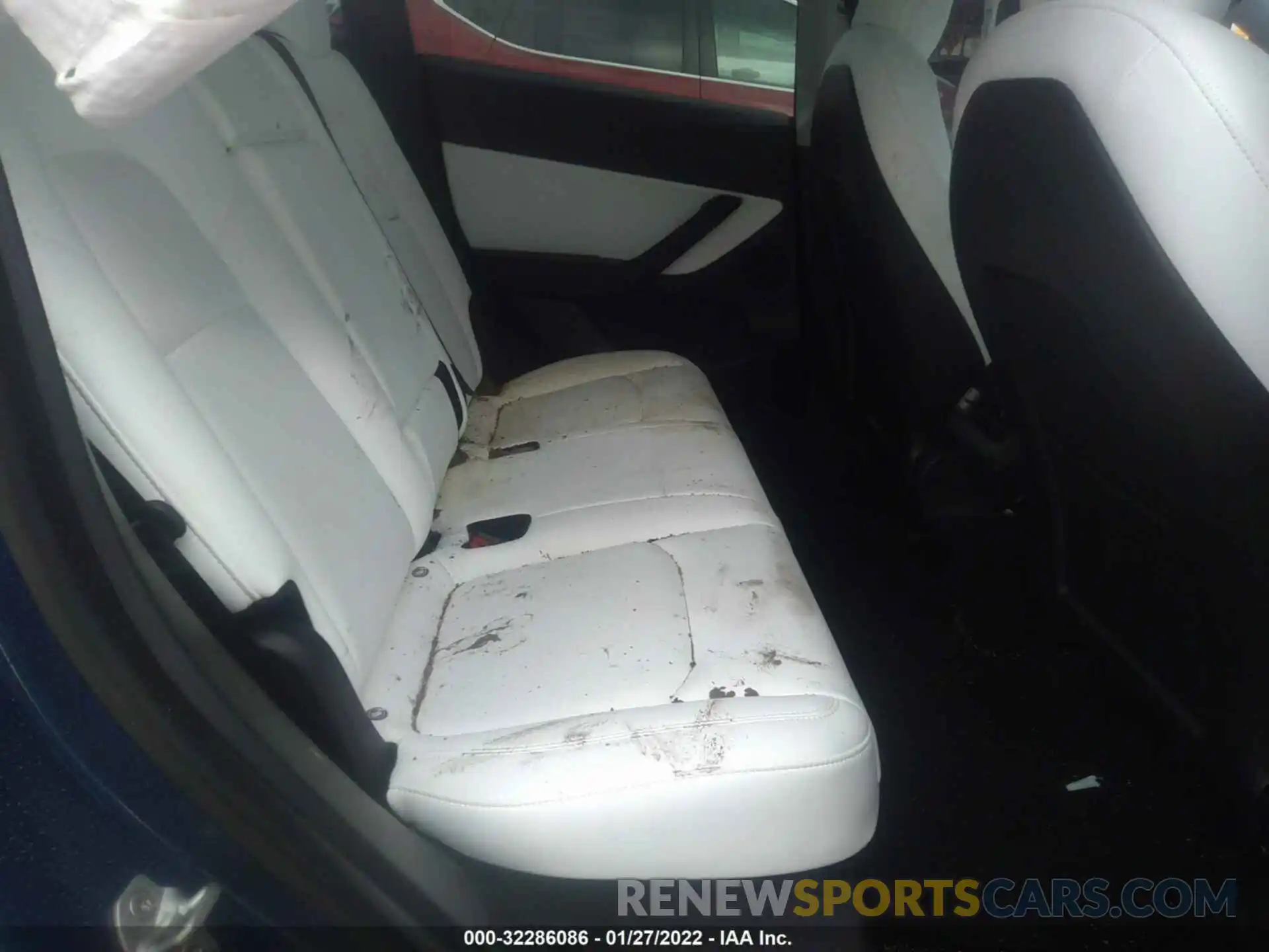 8 Photograph of a damaged car 5YJYGDEF2MF124491 TESLA MODEL Y 2021