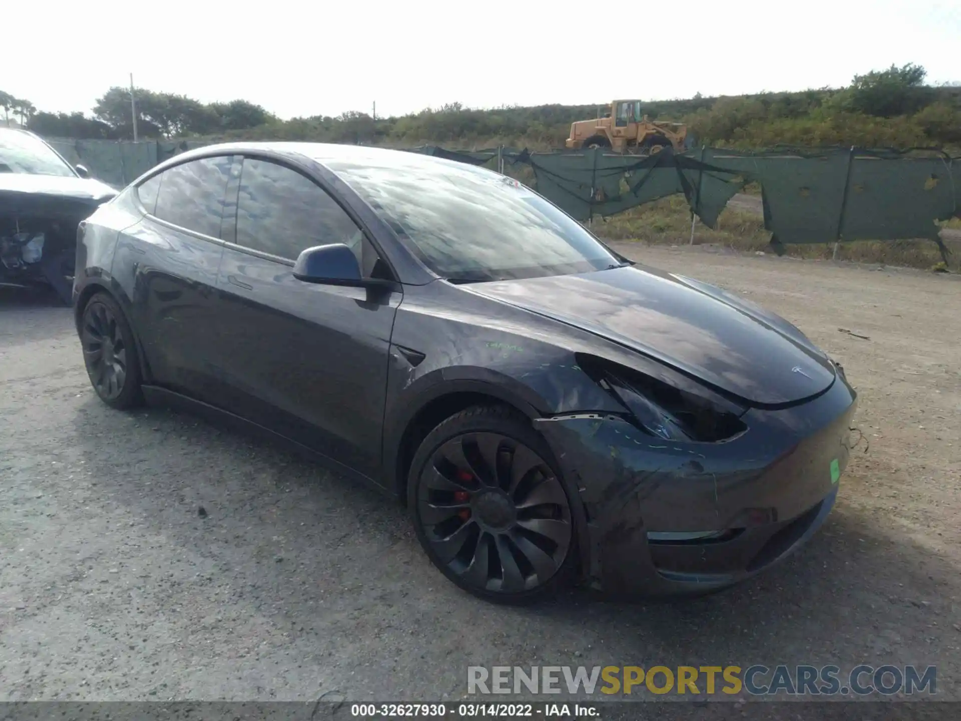 1 Photograph of a damaged car 5YJYGDEF2MF197165 TESLA MODEL Y 2021