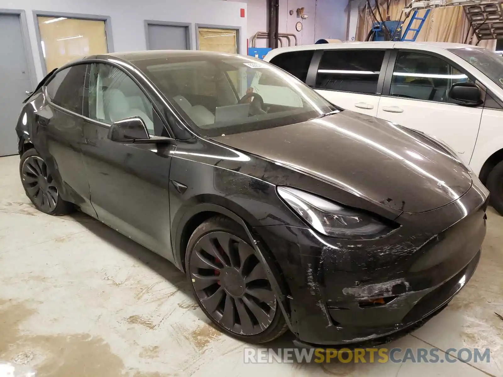 1 Photograph of a damaged car 5YJYGDEF2MF263407 TESLA MODEL Y 2021