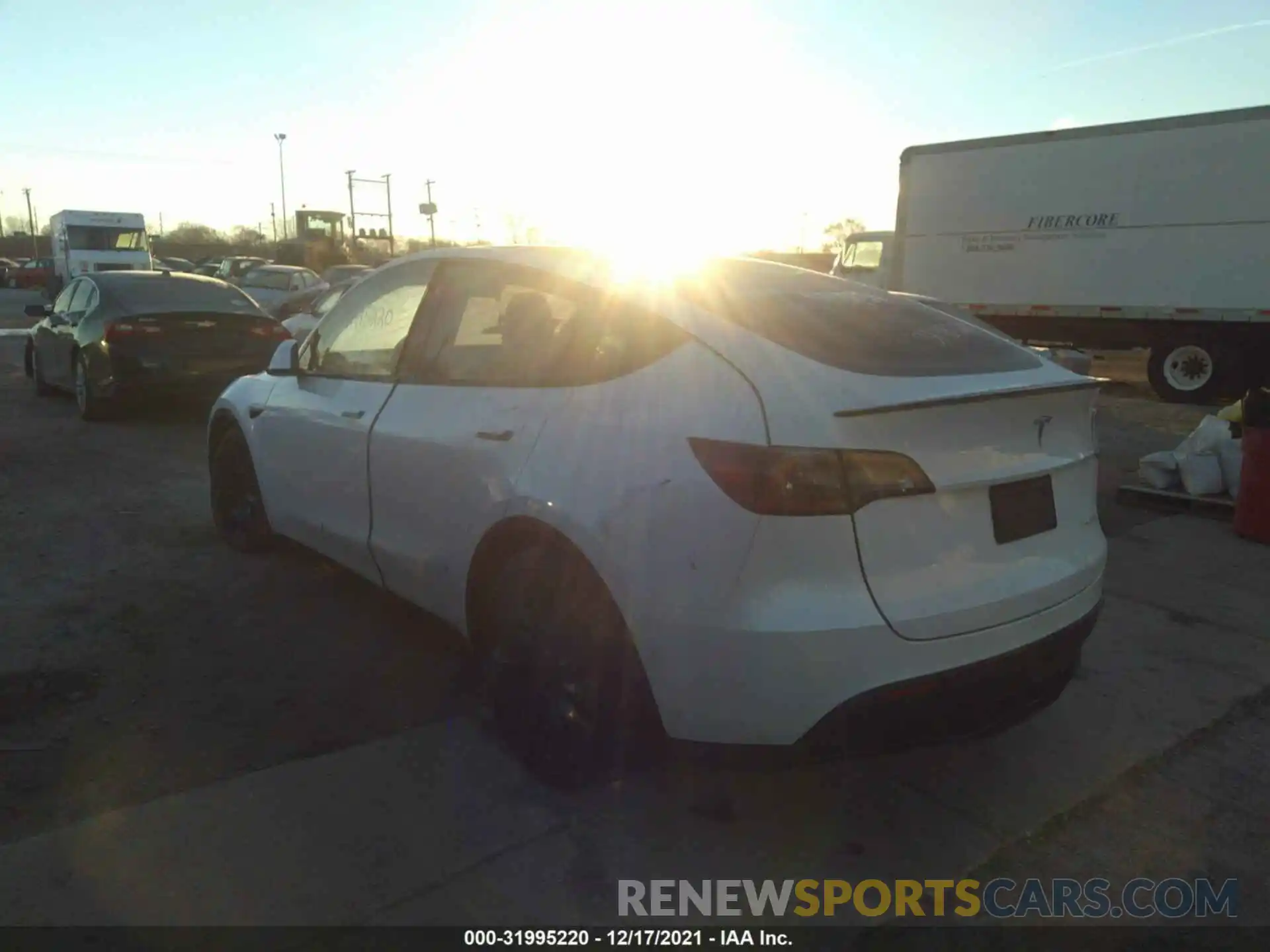 3 Photograph of a damaged car 5YJYGDEF2MF267344 TESLA MODEL Y 2021