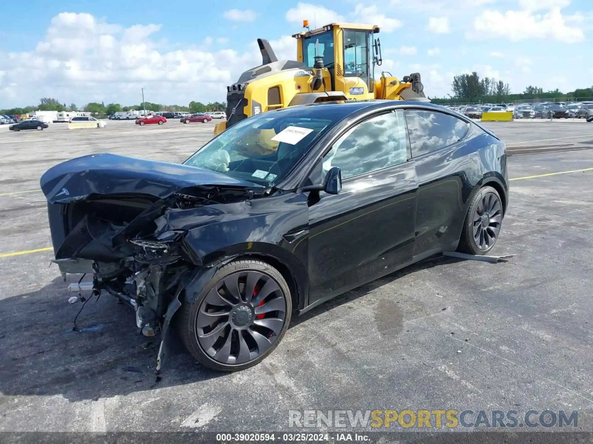 2 Photograph of a damaged car 5YJYGDEF2MF268882 TESLA MODEL Y 2021