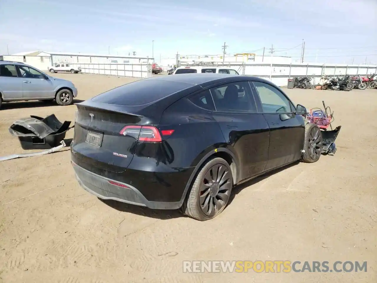 4 Photograph of a damaged car 5YJYGDEF3MF070201 TESLA MODEL Y 2021