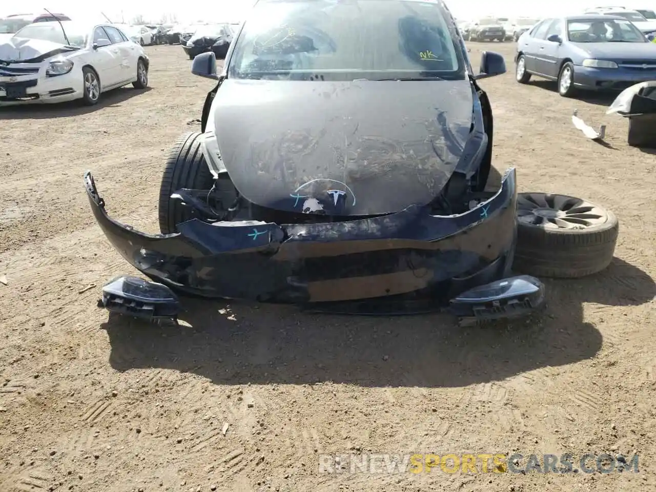 9 Photograph of a damaged car 5YJYGDEF3MF070201 TESLA MODEL Y 2021