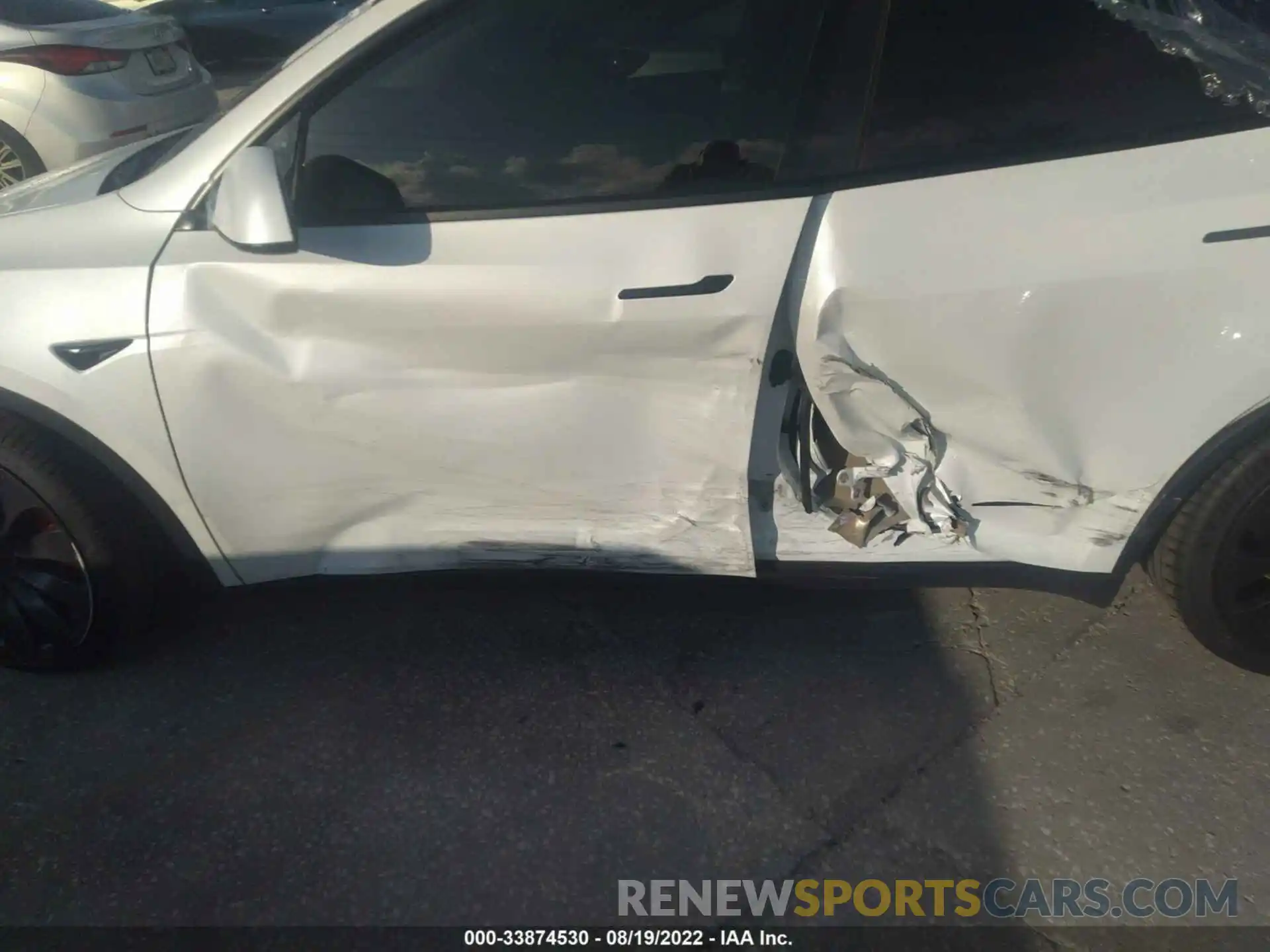 6 Photograph of a damaged car 5YJYGDEF3MF072286 TESLA MODEL Y 2021