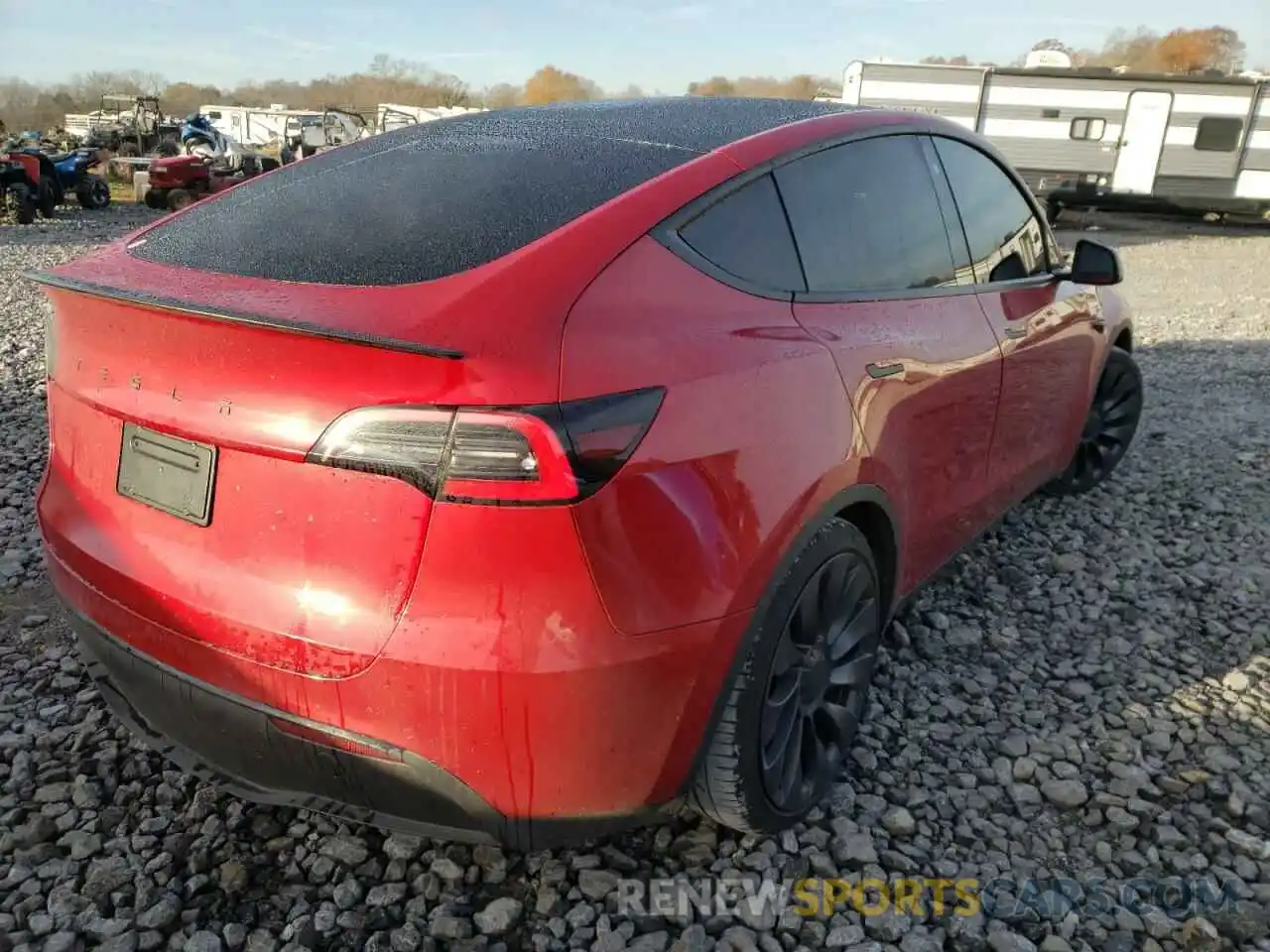 4 Photograph of a damaged car 5YJYGDEF3MF089184 TESLA MODEL Y 2021