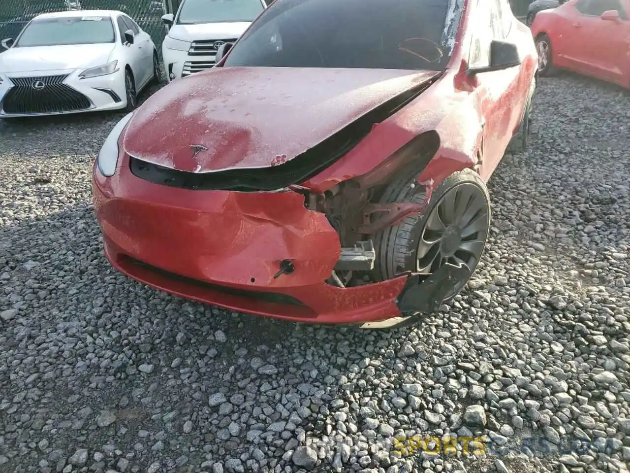 9 Photograph of a damaged car 5YJYGDEF3MF089184 TESLA MODEL Y 2021