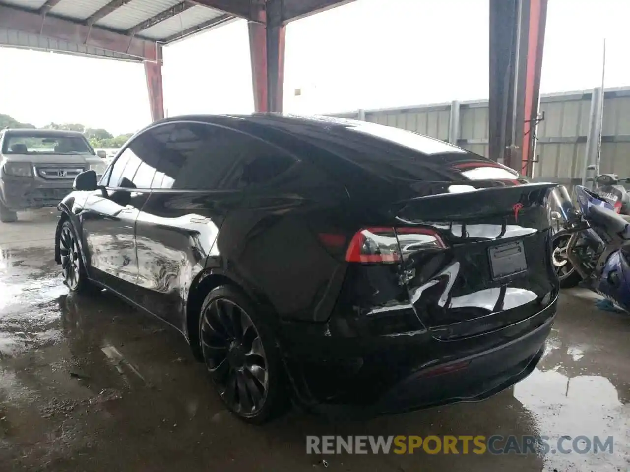 3 Photograph of a damaged car 5YJYGDEF3MF133555 TESLA MODEL Y 2021