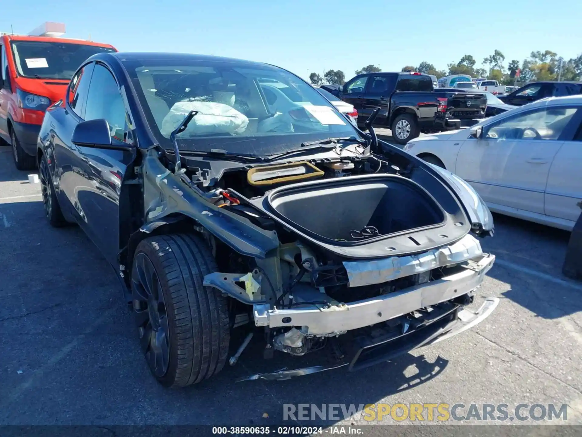 6 Photograph of a damaged car 5YJYGDEF3MF134768 TESLA MODEL Y 2021