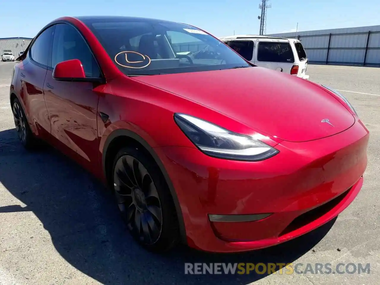 1 Photograph of a damaged car 5YJYGDEF3MF211932 TESLA MODEL Y 2021