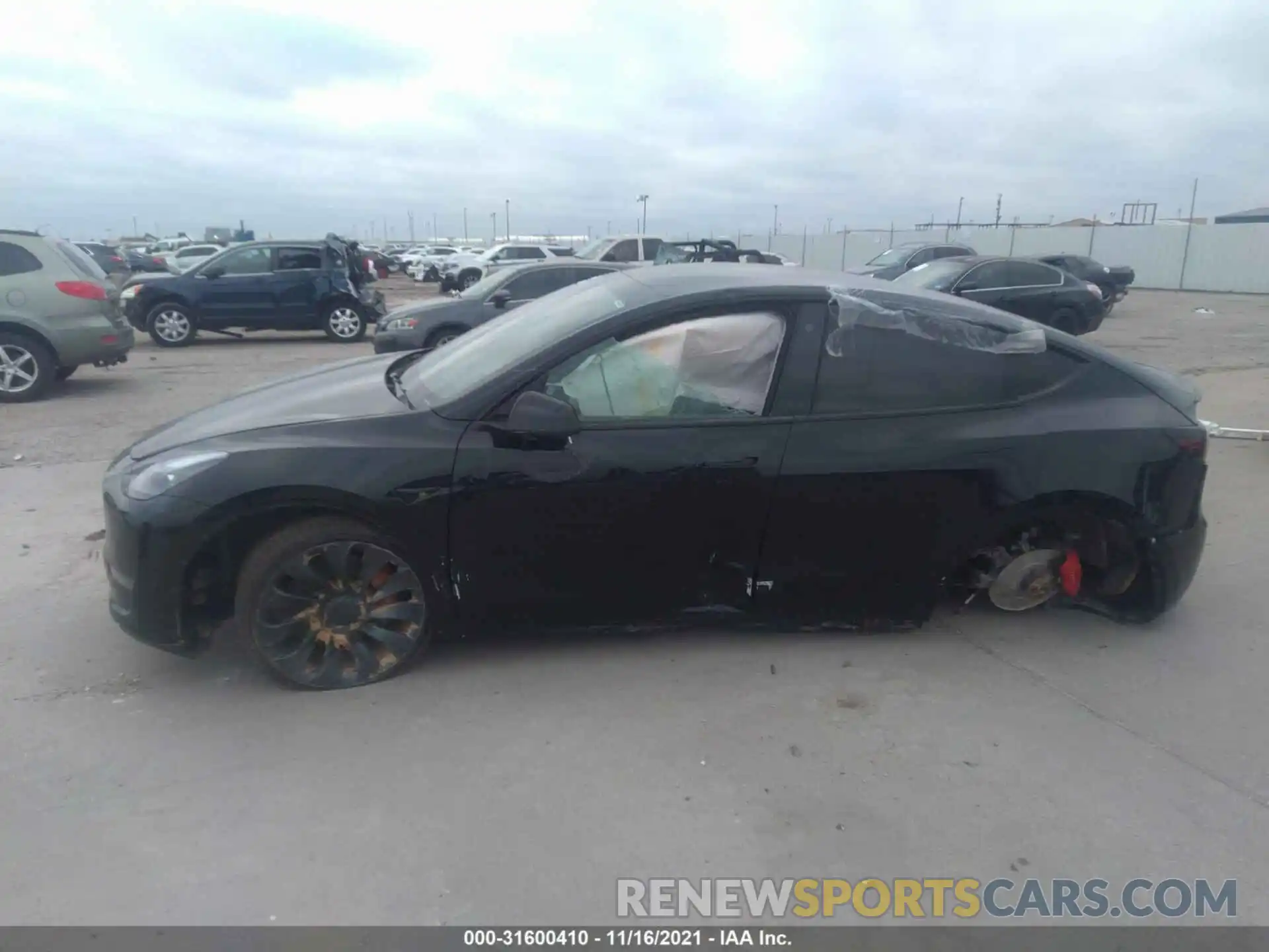 6 Photograph of a damaged car 5YJYGDEF3MF230531 TESLA MODEL Y 2021